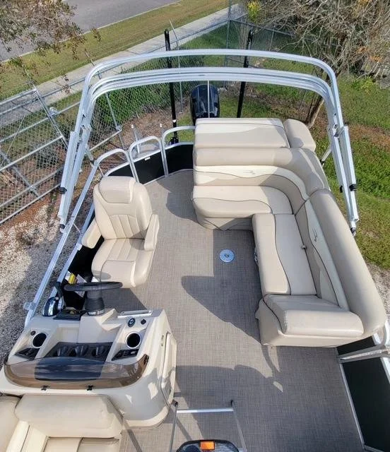 Bennington back view