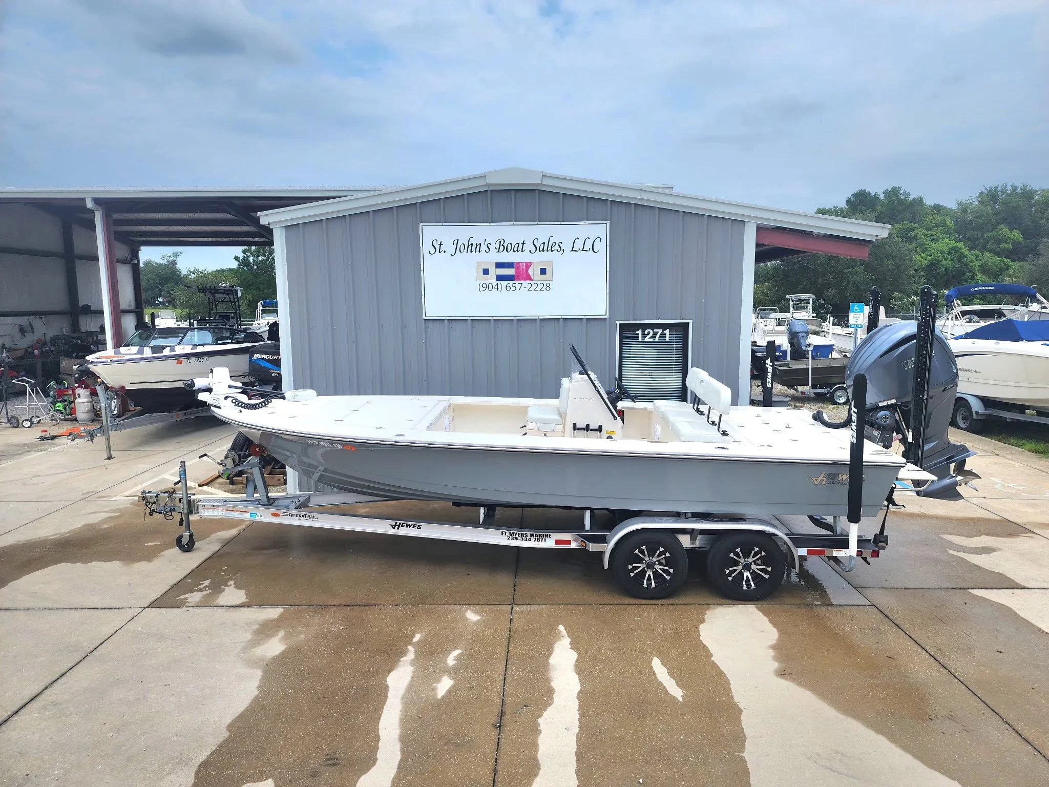 2023 Hewes 21' Redfisher- Loaded and Tournament Ready