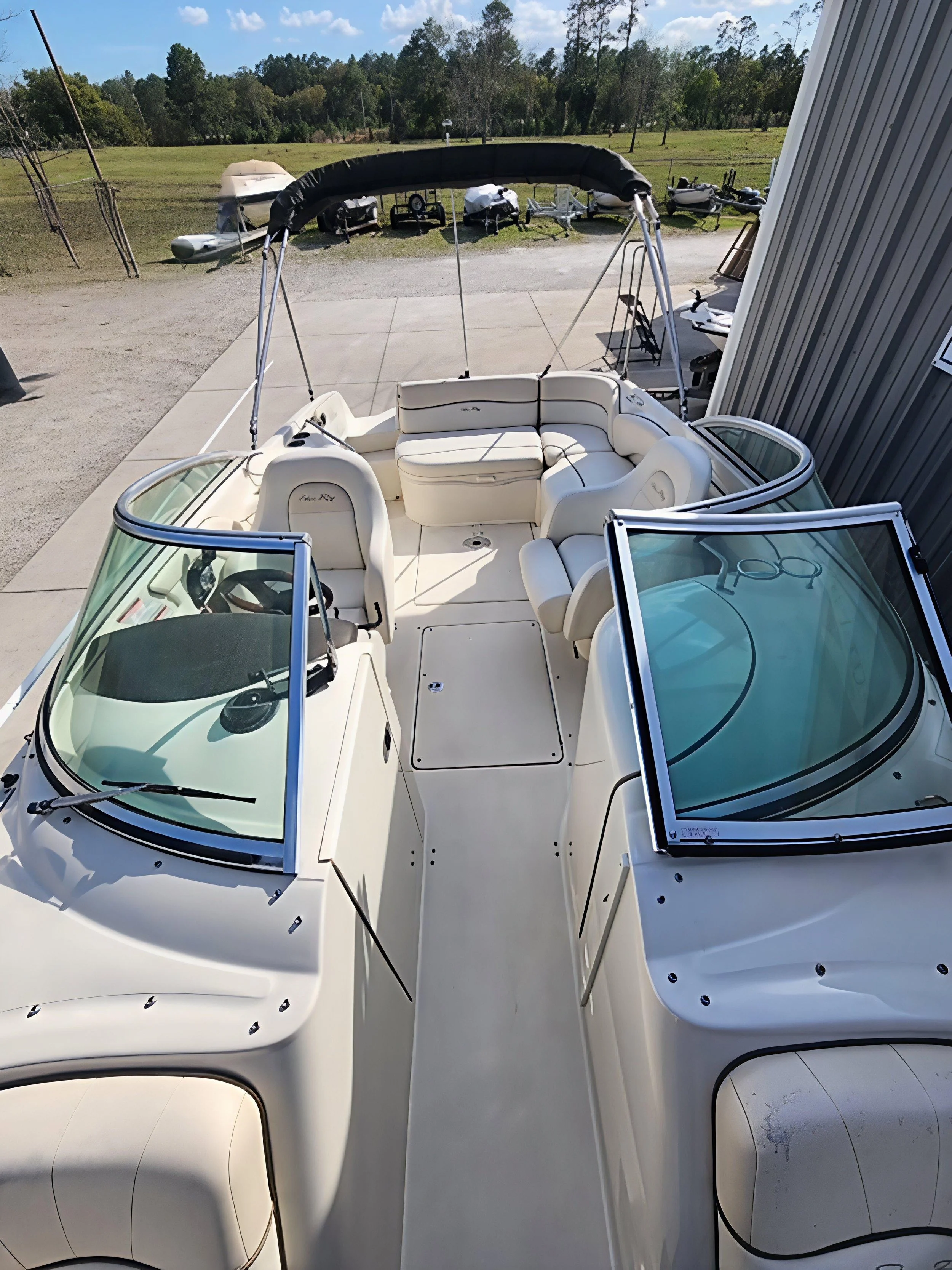 Sea ray 3.JPG