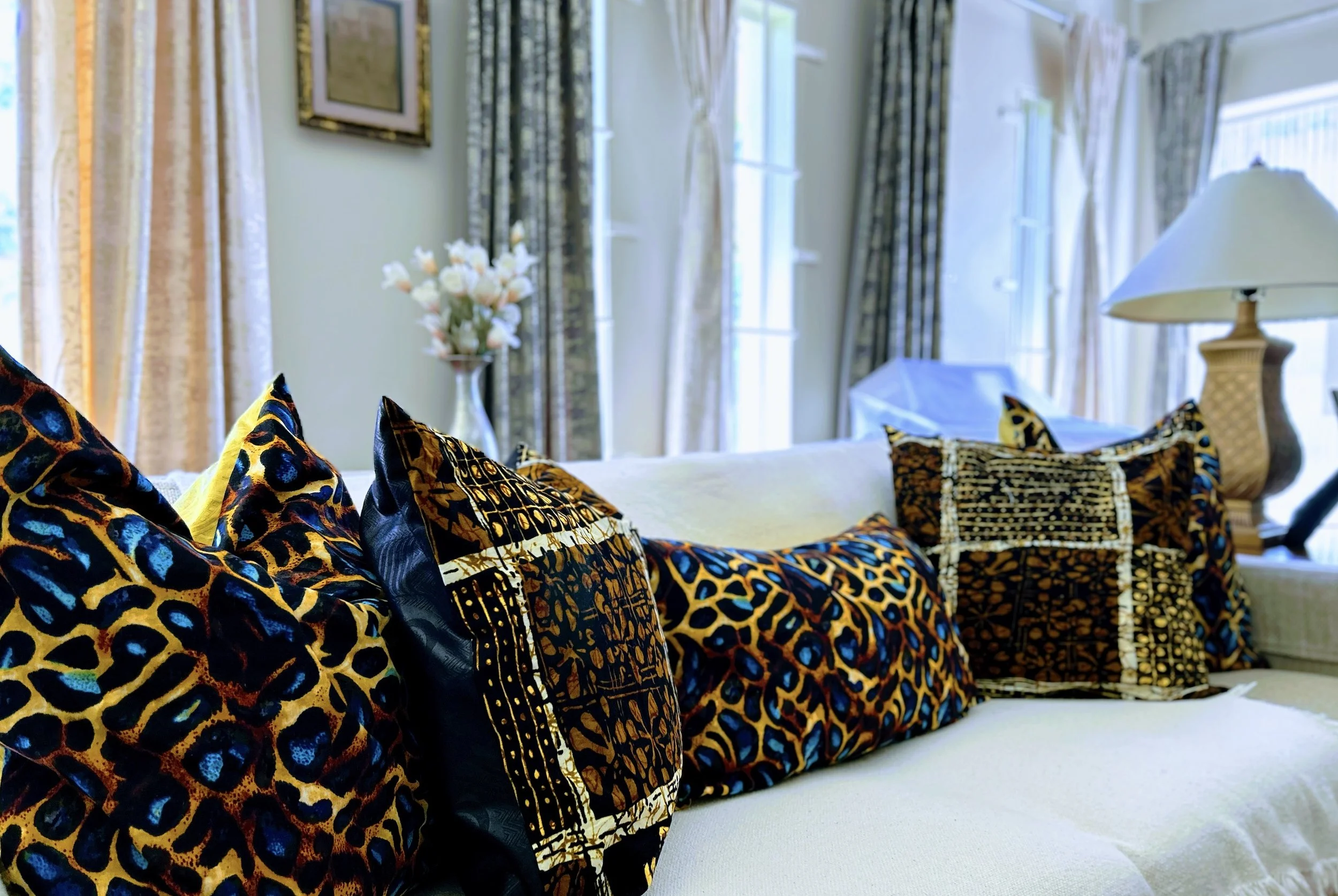 CUSHION COVERS