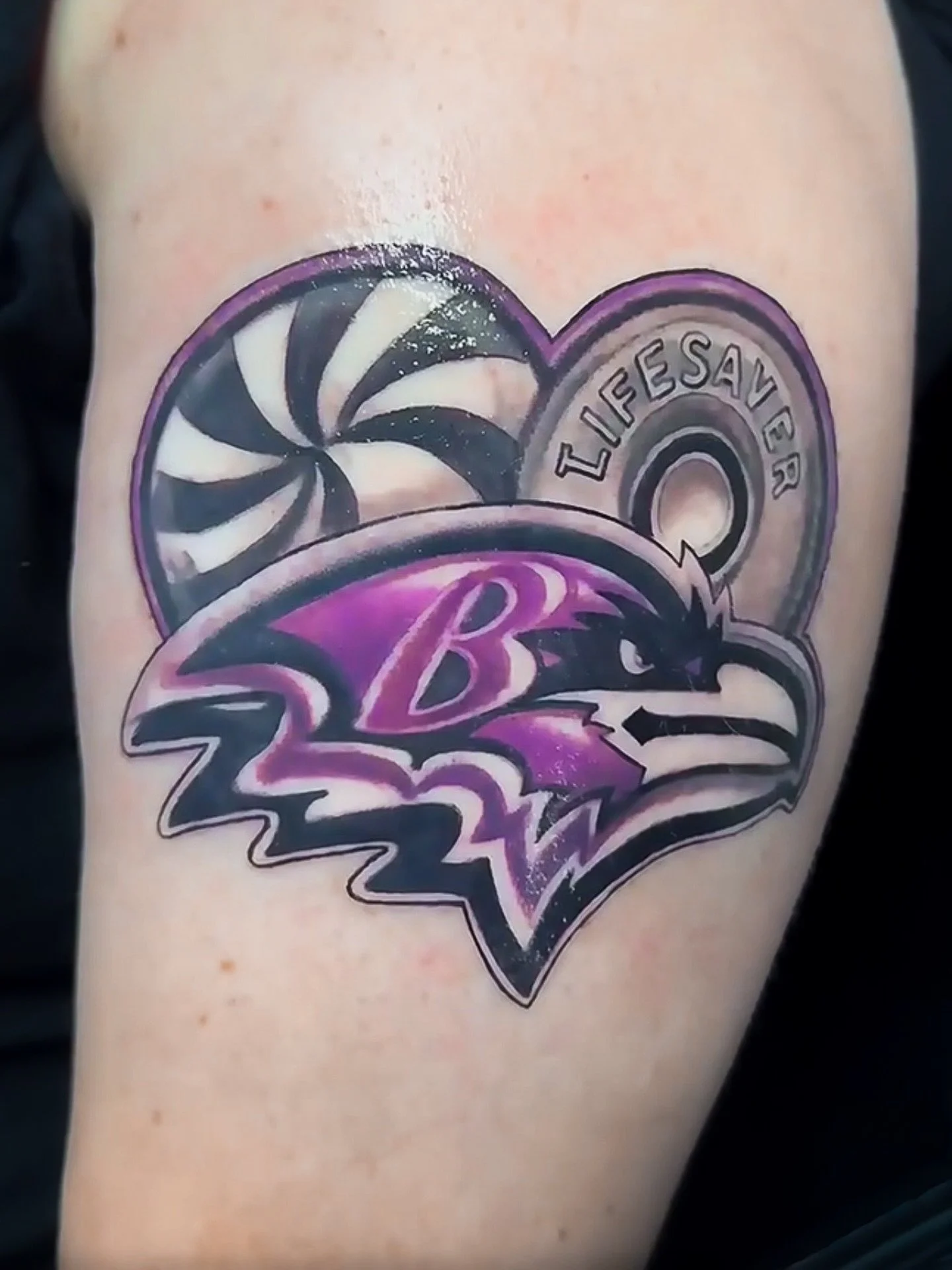 More than a symbol, it represents a story of sacrifice, resilience, and a true lifesaver. For a devoted Baltimore fan, it&rsquo;s all about proudly representing the Ravens.
A bold and meaningful design brought to life for Samantha
.
.
Tattoo Artist: 