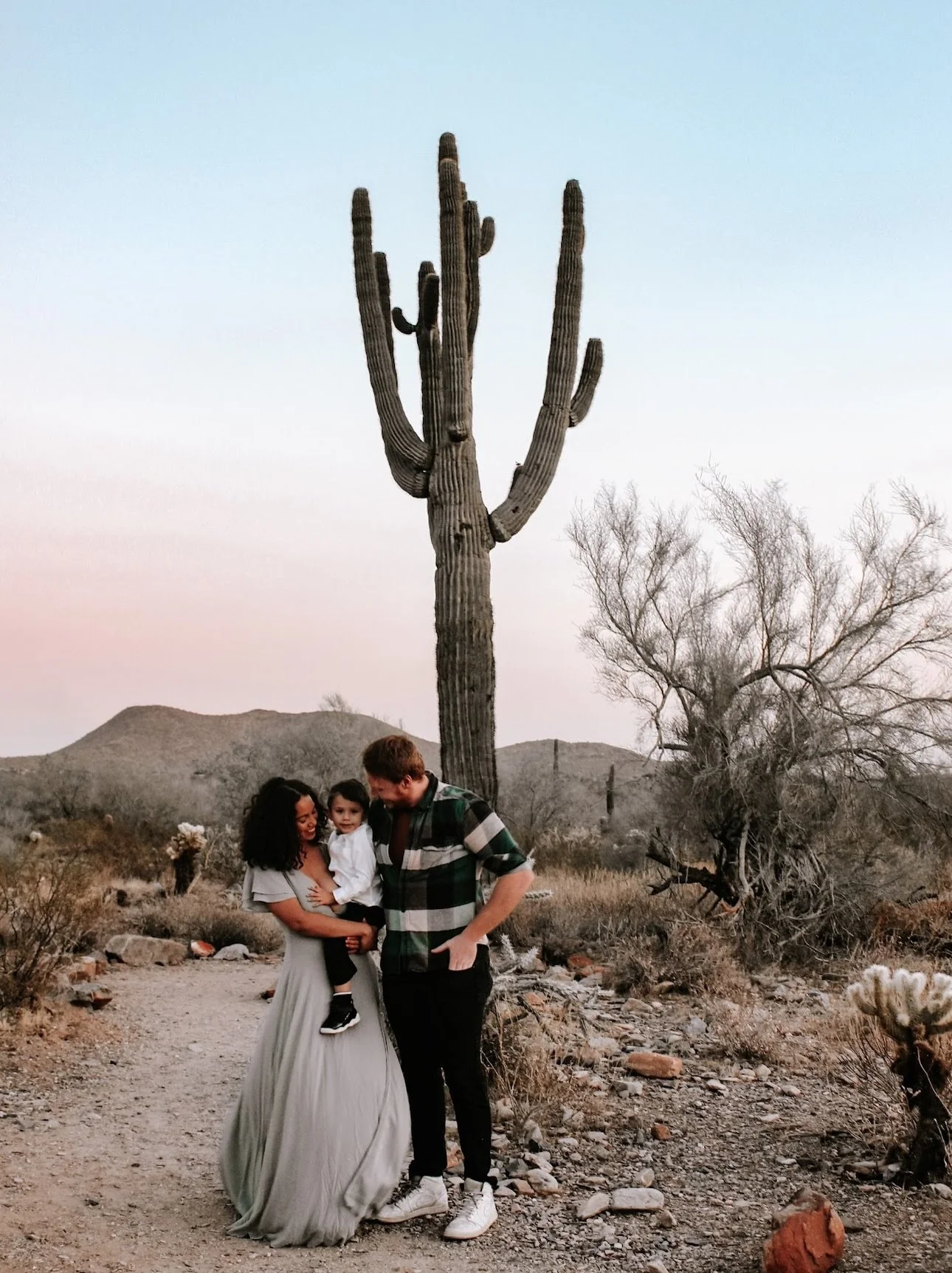 Hey there! 🤎 I realized I&rsquo;ve never properly introduced myself, so here it is ✨

I&rsquo;m Treasure &mdash; the owner, maker, and everything-in-between behind Thread &amp; Crumb, a small-batch candle studio based in Newton, Iowa. I&rsquo;m a ho