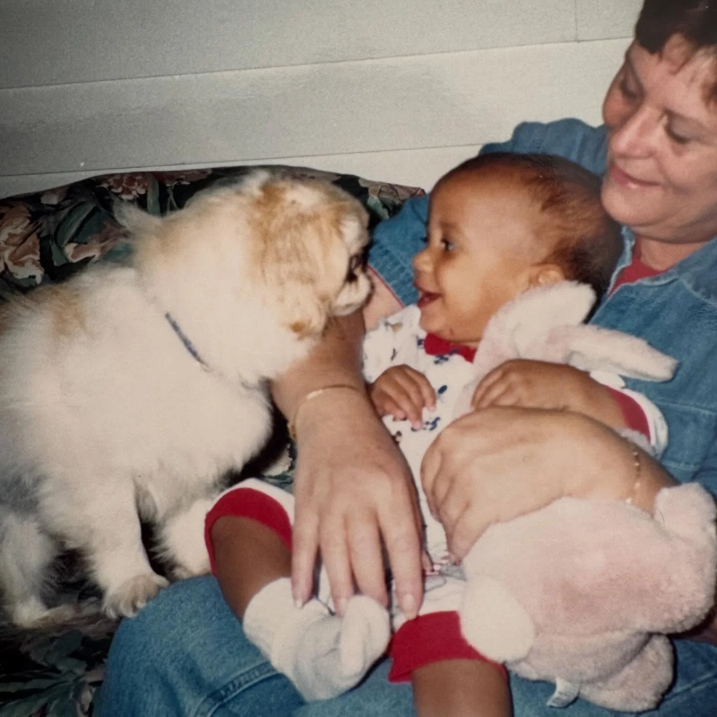 This is who you are calling when you are in need of a mobile veterinarian!
&bull;
&ldquo;There has never been a time in my life where I didn&rsquo;t want to be a veterinarian and it such a blessing to be doing this job now! Thank you for trusting me 