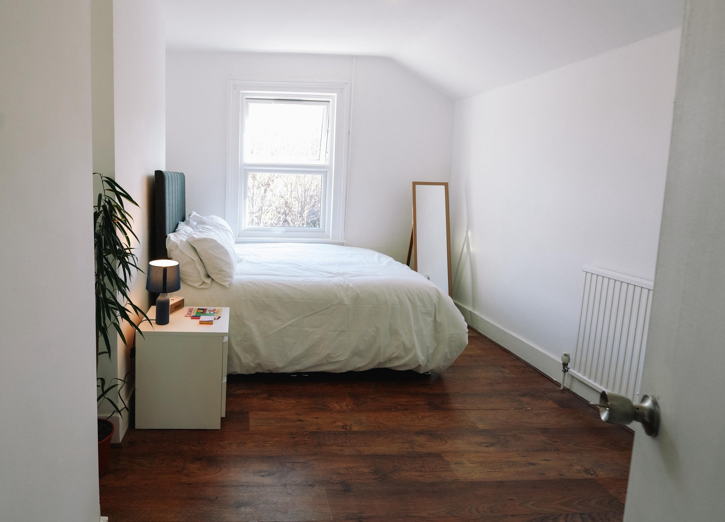 Charming Room in a Victorian House, Surrey Quays