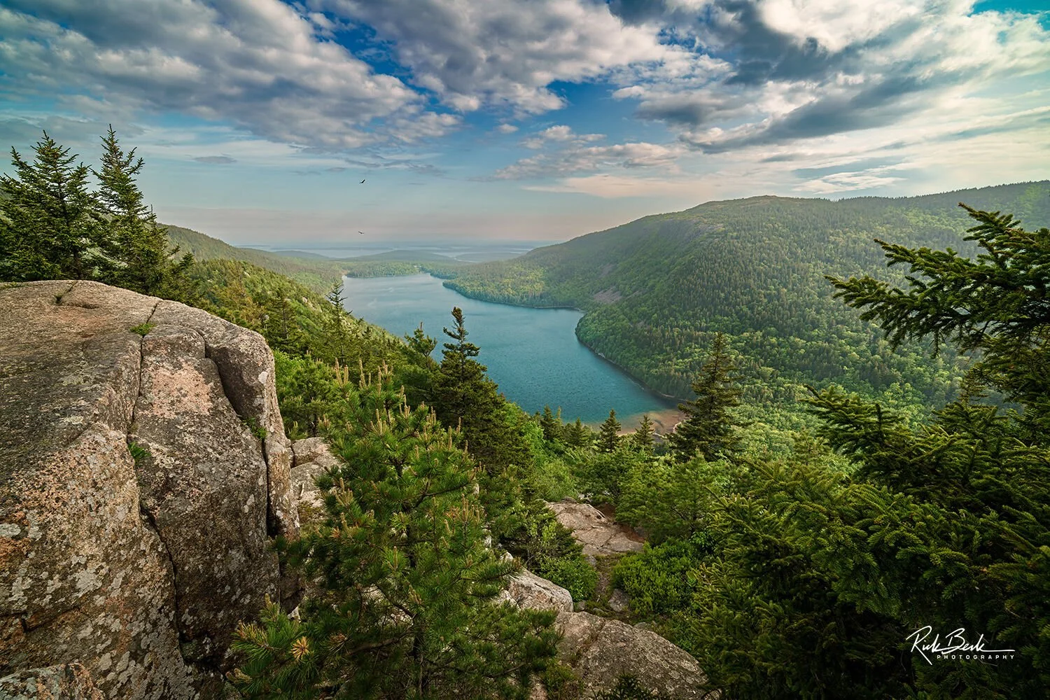 Discover the Charm of Northern New England's Best Weekend Getaways