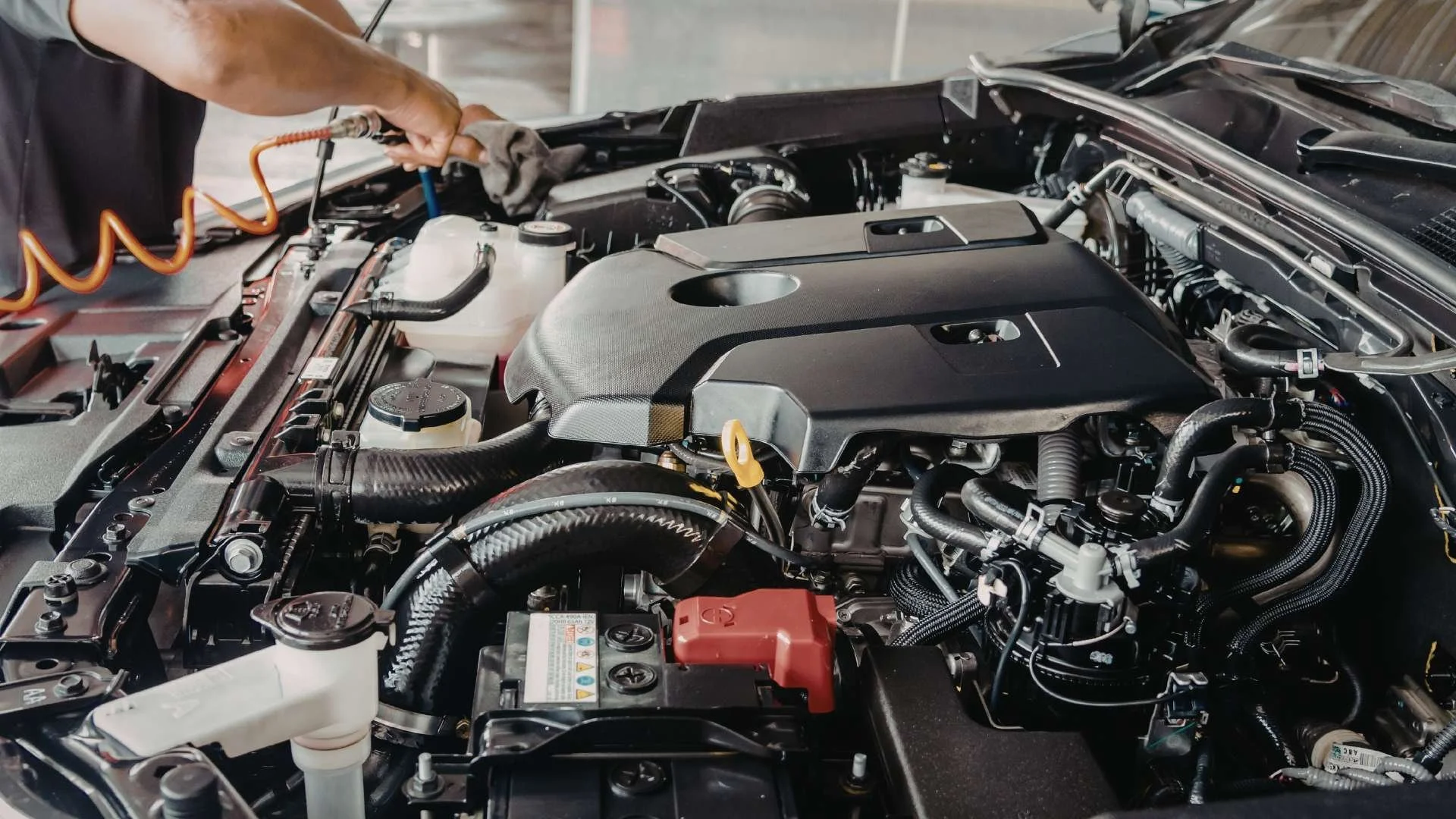 Summer Car Maintenance Checklist for Davenport Drivers: 7 Ways to Avoid Breakdowns This Summer