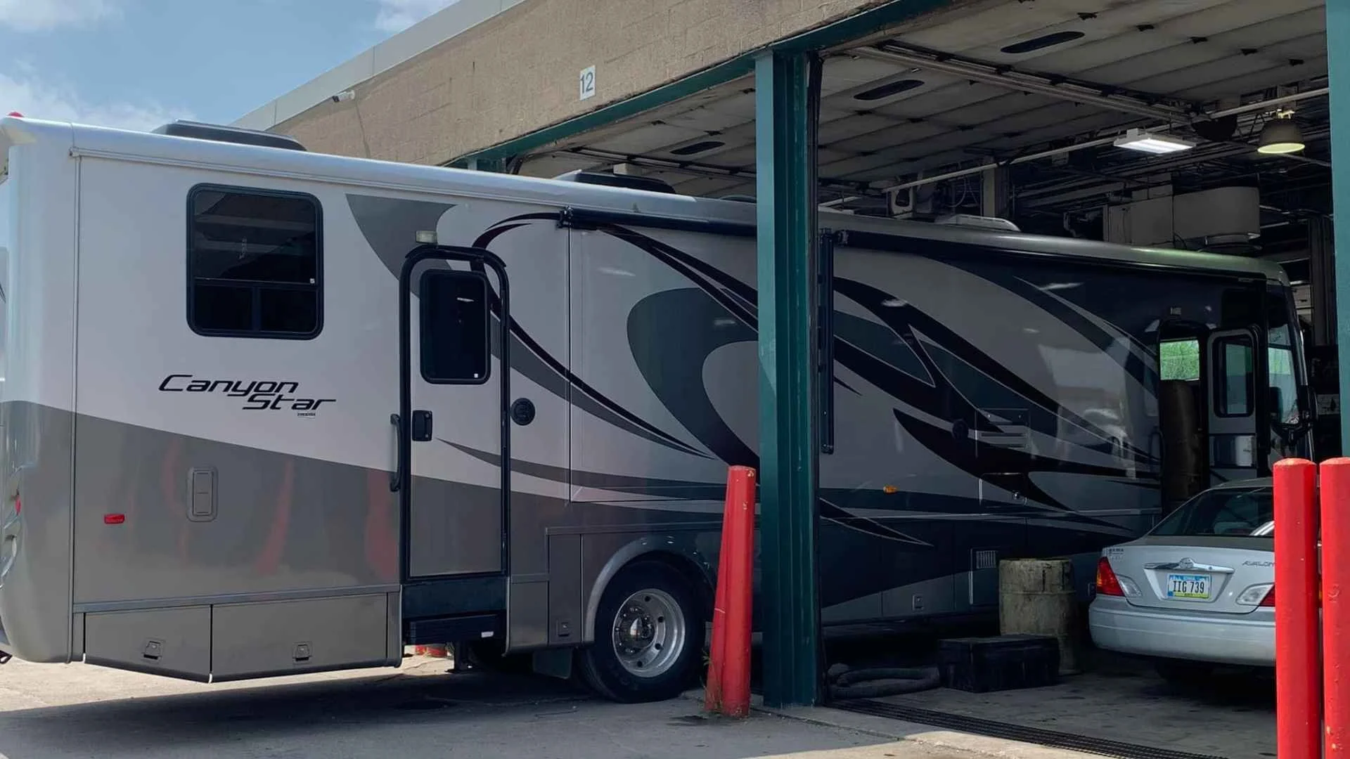 Jack's Brake & Alignment River Drive does RV, commercial, fleet vehilce repair, and more