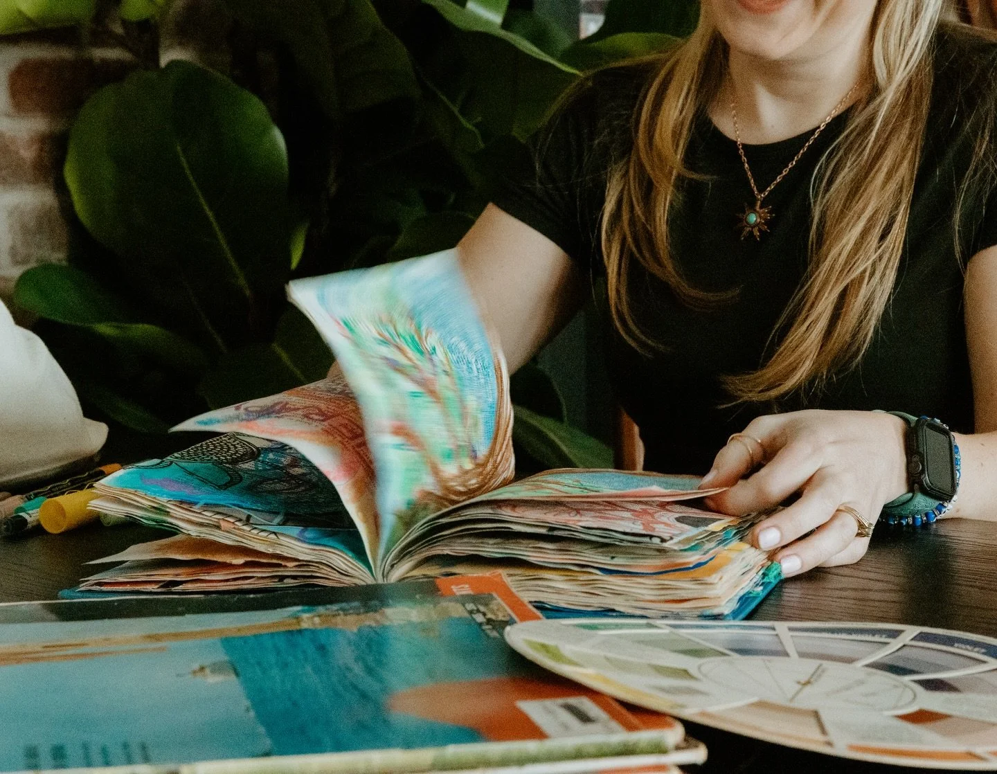 Let&rsquo;s talk about creator&rsquo;s block.
The freeze. The stuckness.
Where does it all come from?

I notice for me, it comes from pressure to perform to certain expectations, and negative thoughts forcing their way in. 

There is so much pressure