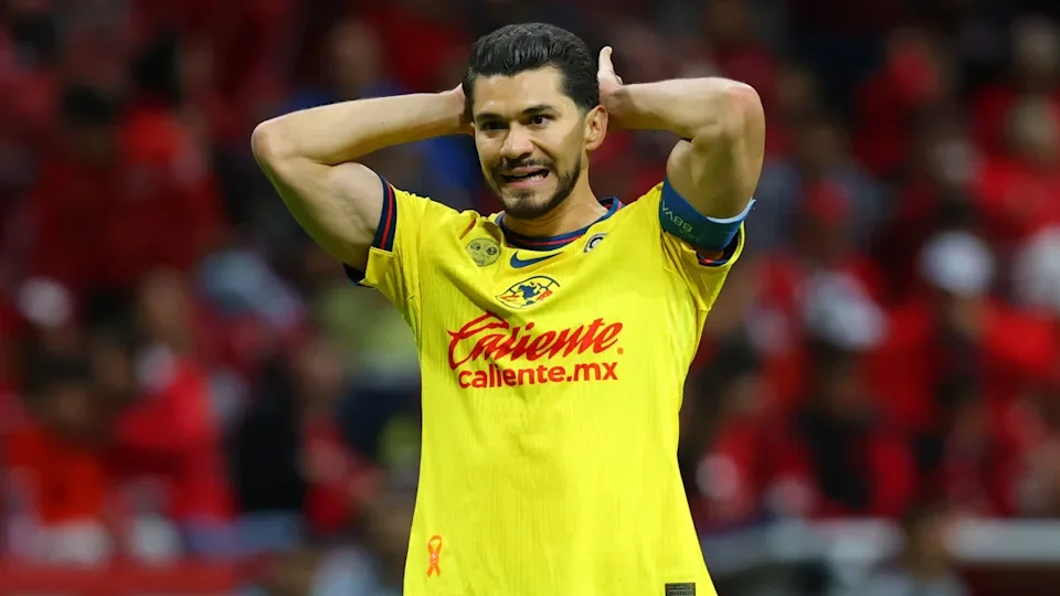 Henry Martín queda descartado para el Clásico Joven: América lo confirma