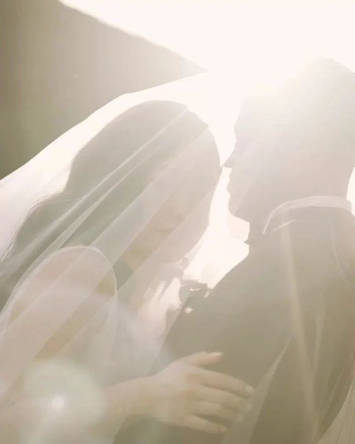 Two cultures, one love and a beautiful journey begins.

WP: @somethingnew_weddingsportugal 
Photo: @ricardocatarrophotography 
Mua: @andreiadealmeidamua 
Venue: @solardepancas