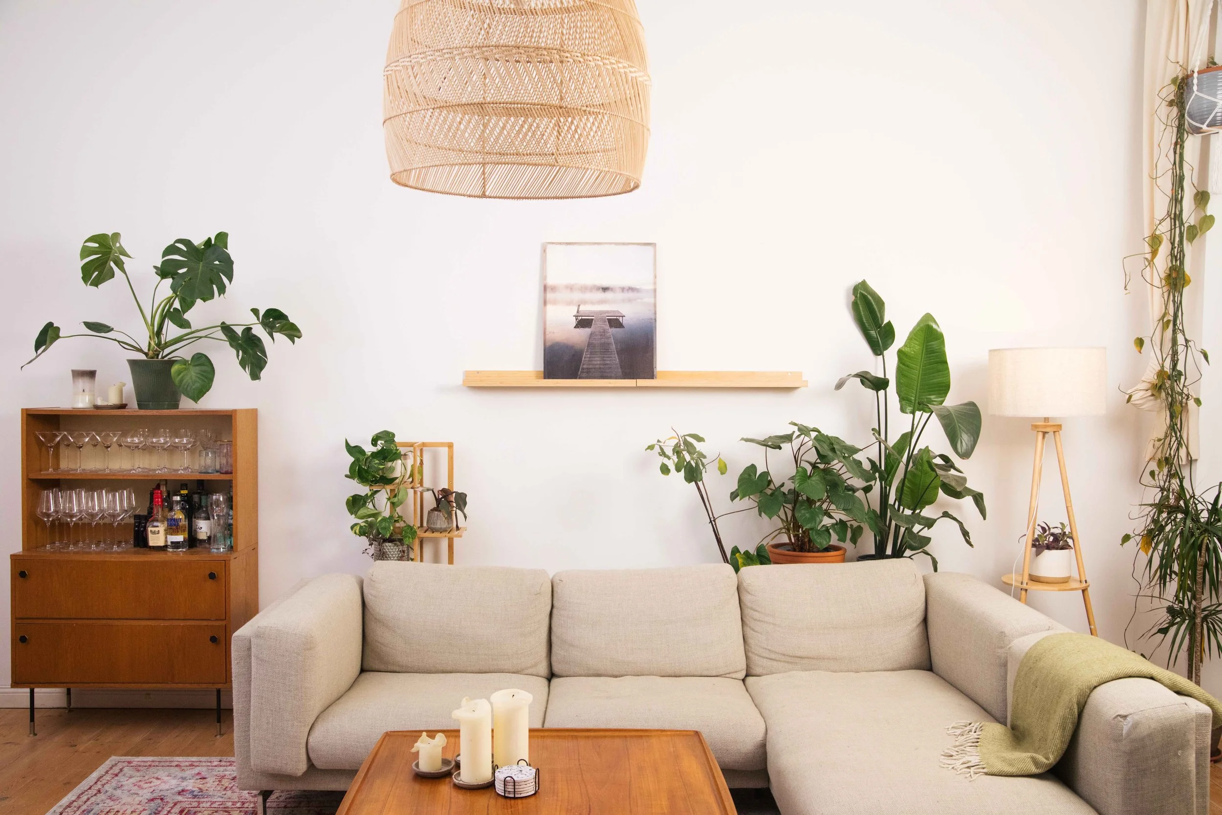 Arrival - 50 x 63 cm on Wood