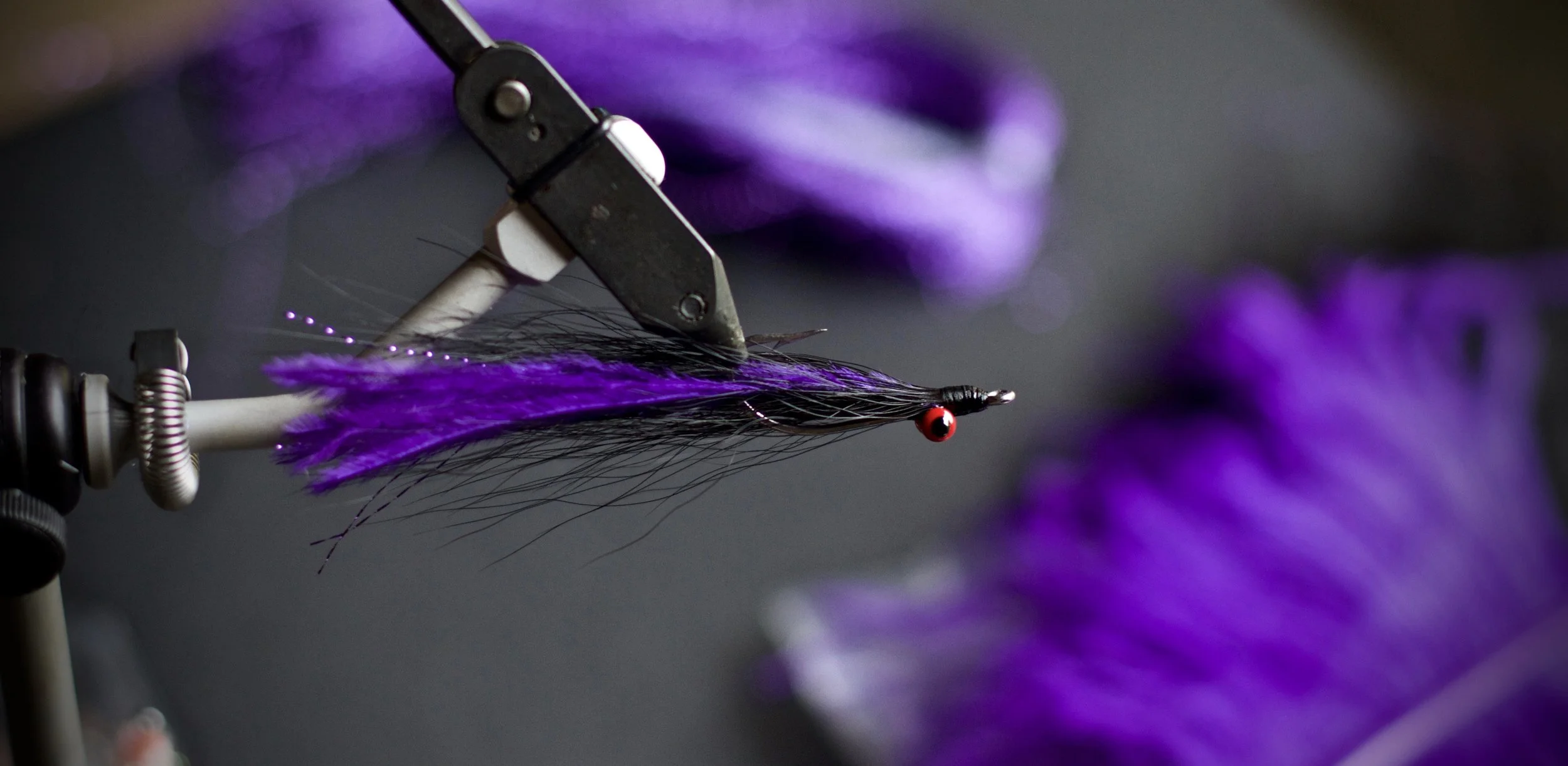 "HD Photo" Fly Tying Tutorial: Ostrich Clouser Minnow