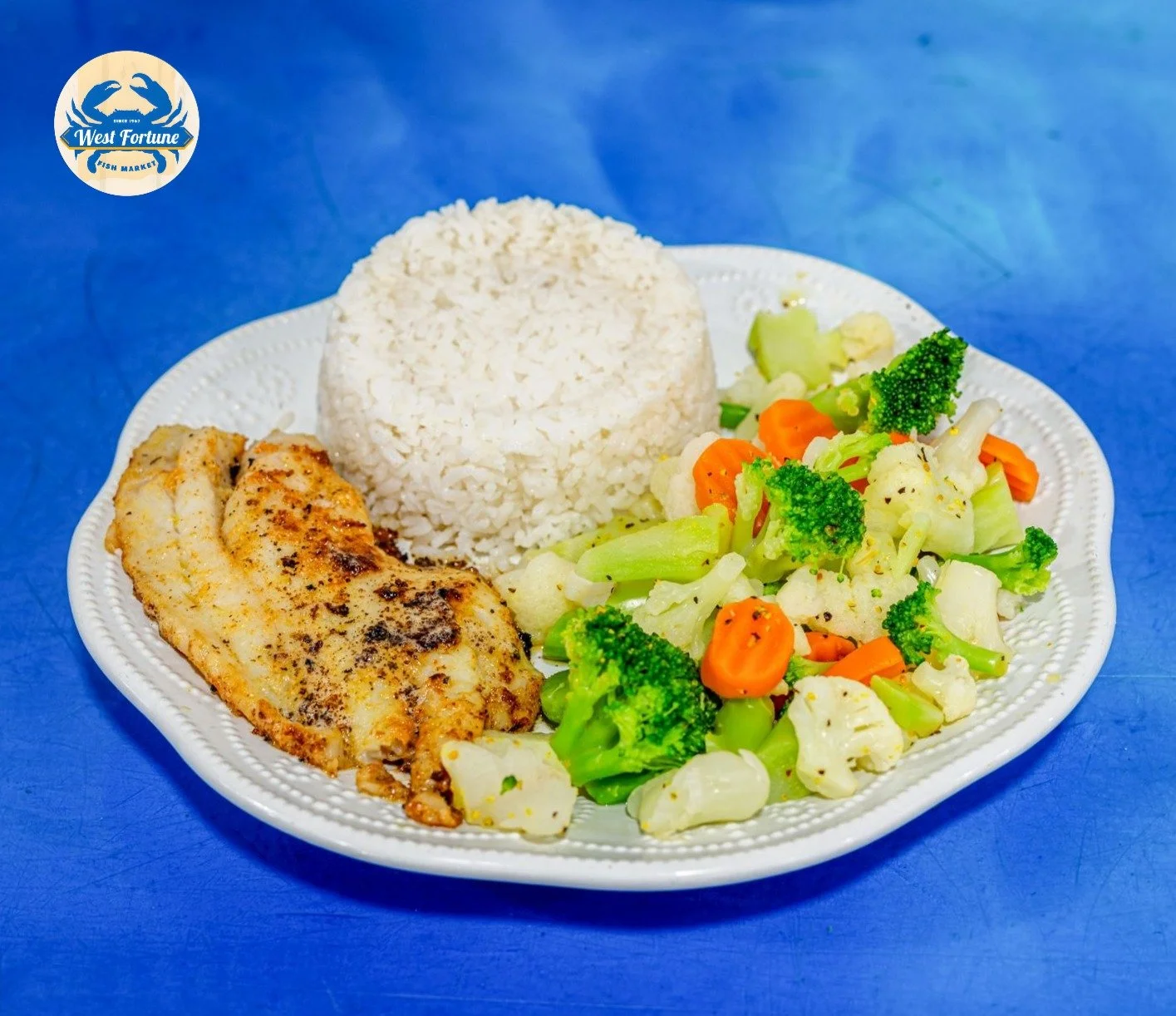 Leave the grilling to us 🔥🐟 Stop on by for fresh grilled mullet, grouper, tilapia &amp; more, made fresh and ready to enjoy!

#grilledfishplate #westfortunefishmarket