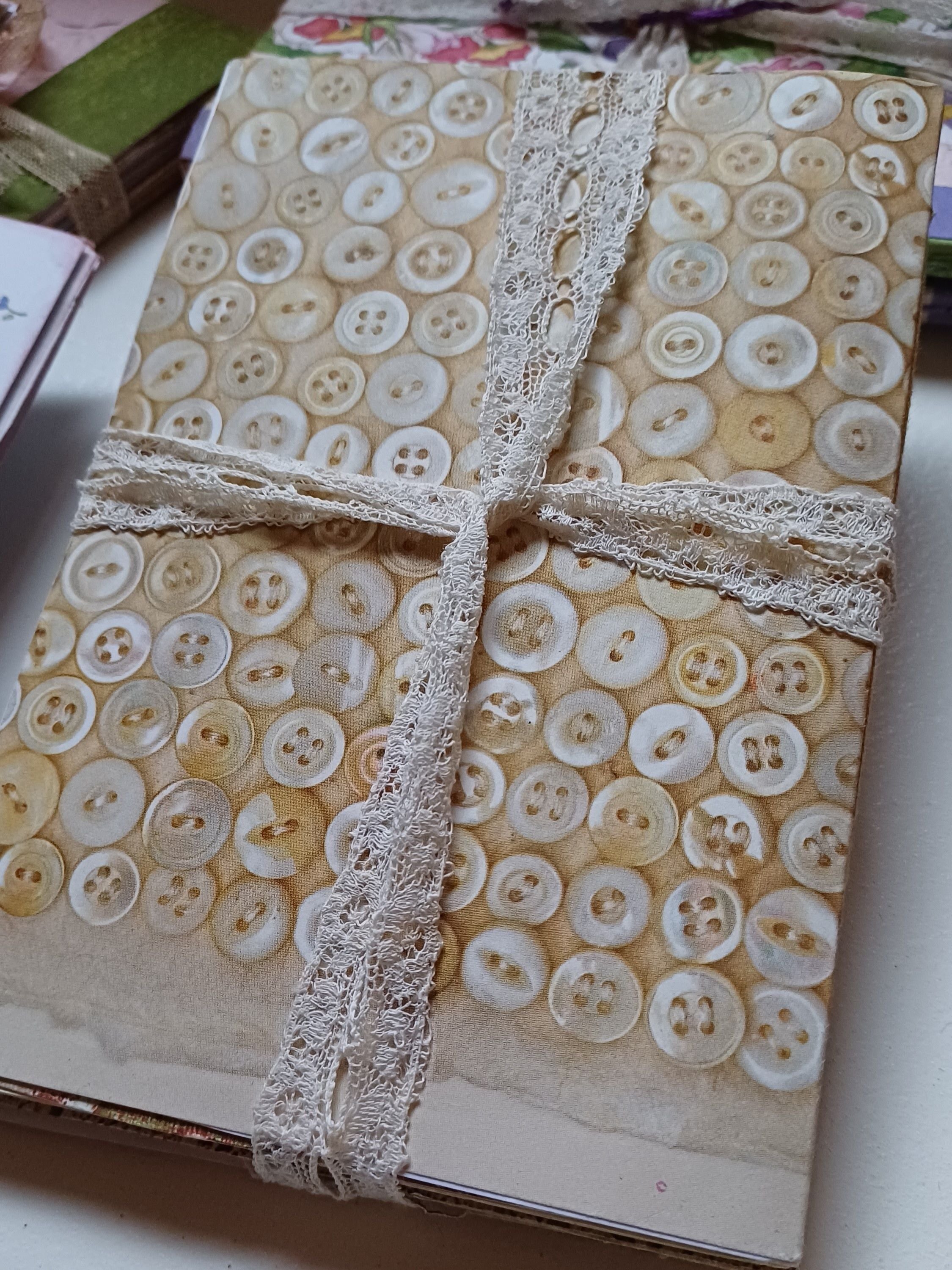 Lace_Buttons (7).jpg