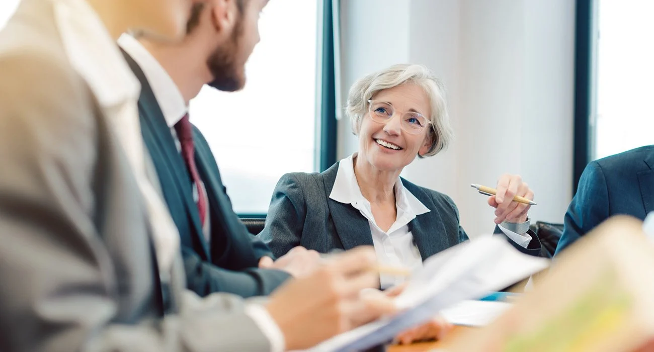 Help desk agent providing real time technical support for businesses working with a local IT company.