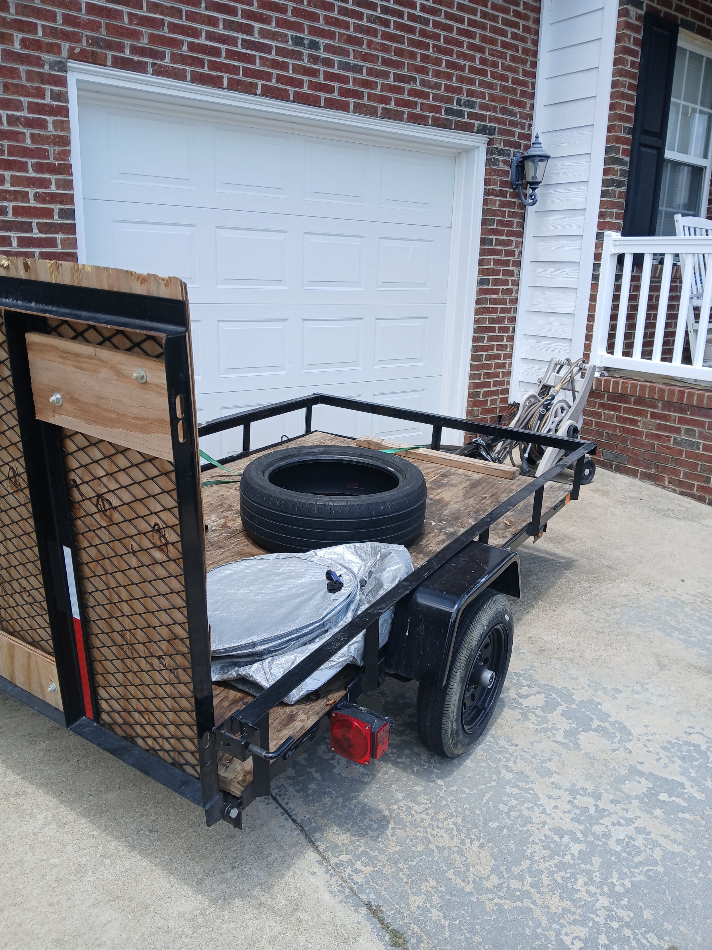 Professional Hauling and Delivery Service