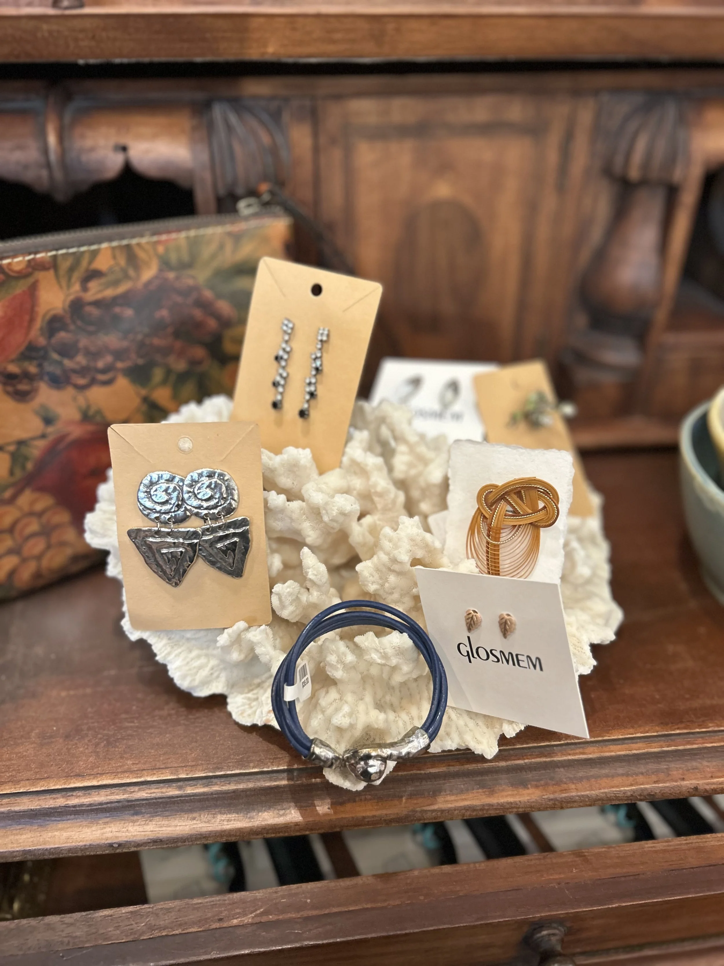 Assorted Jewelry in Coral 