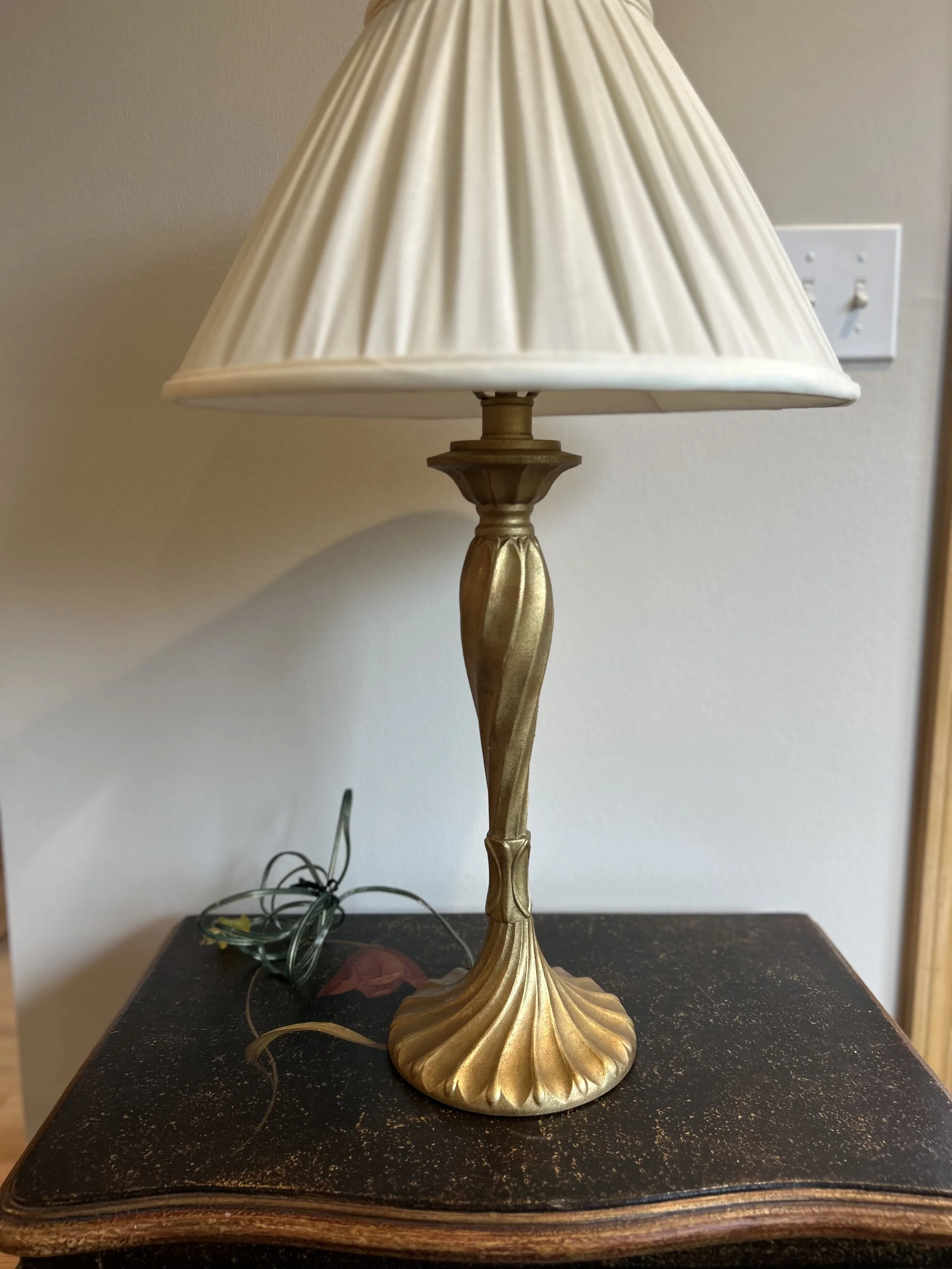 $165 Vintage Robert Abbey Neoclassical Cast Metal Table Lamp with Factory Original Tailored Pleated Shade 26.5"t with finial 7"r base 16"d shade 