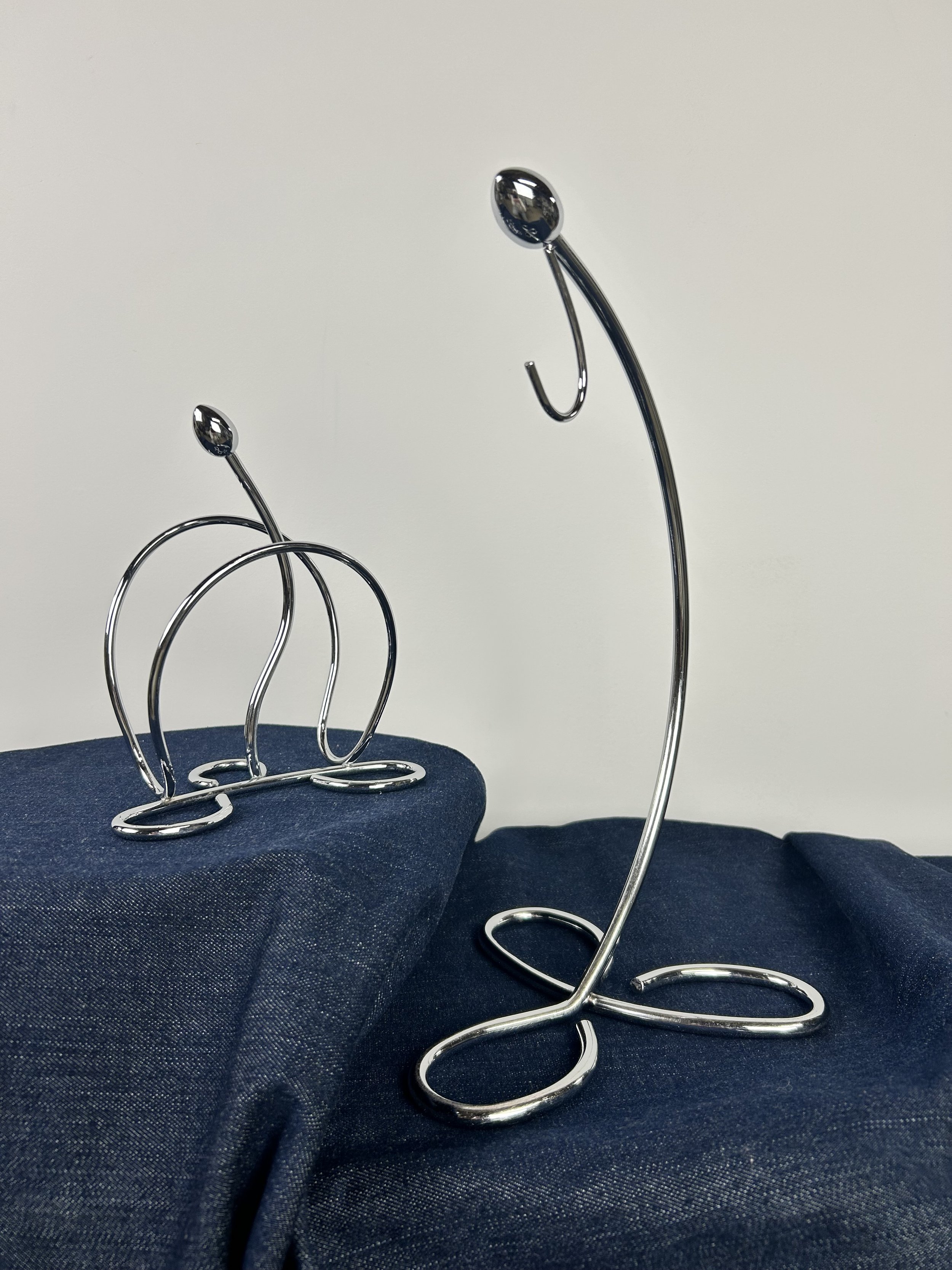 Vintage Abstract Feminine Chrome Banana Stand 14T x 8D x 7W and Chrome Napkin Holder 7.5T x 6.5W x 4D