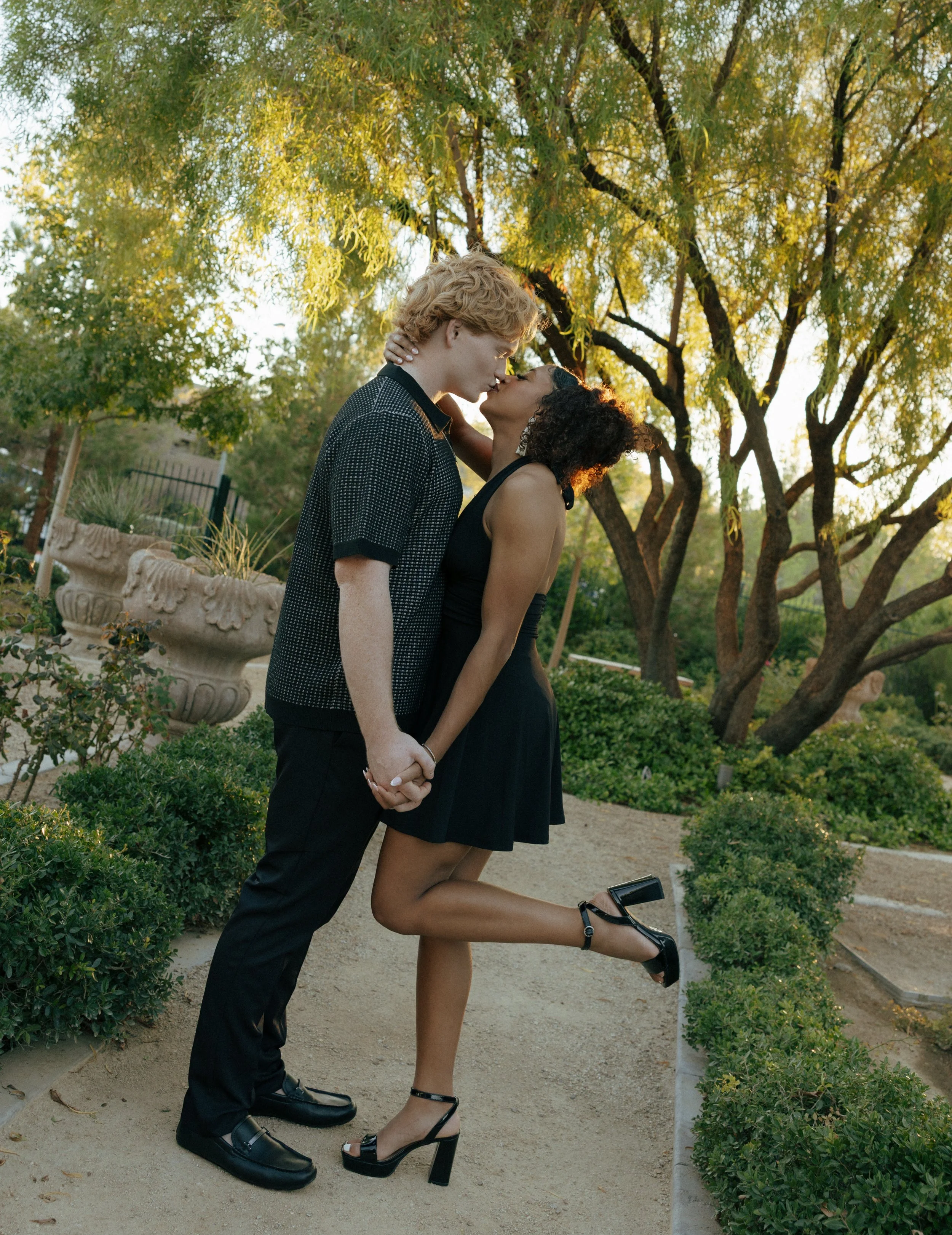 Garden Engagement Session | Las Vegas | Meliyah D Photography