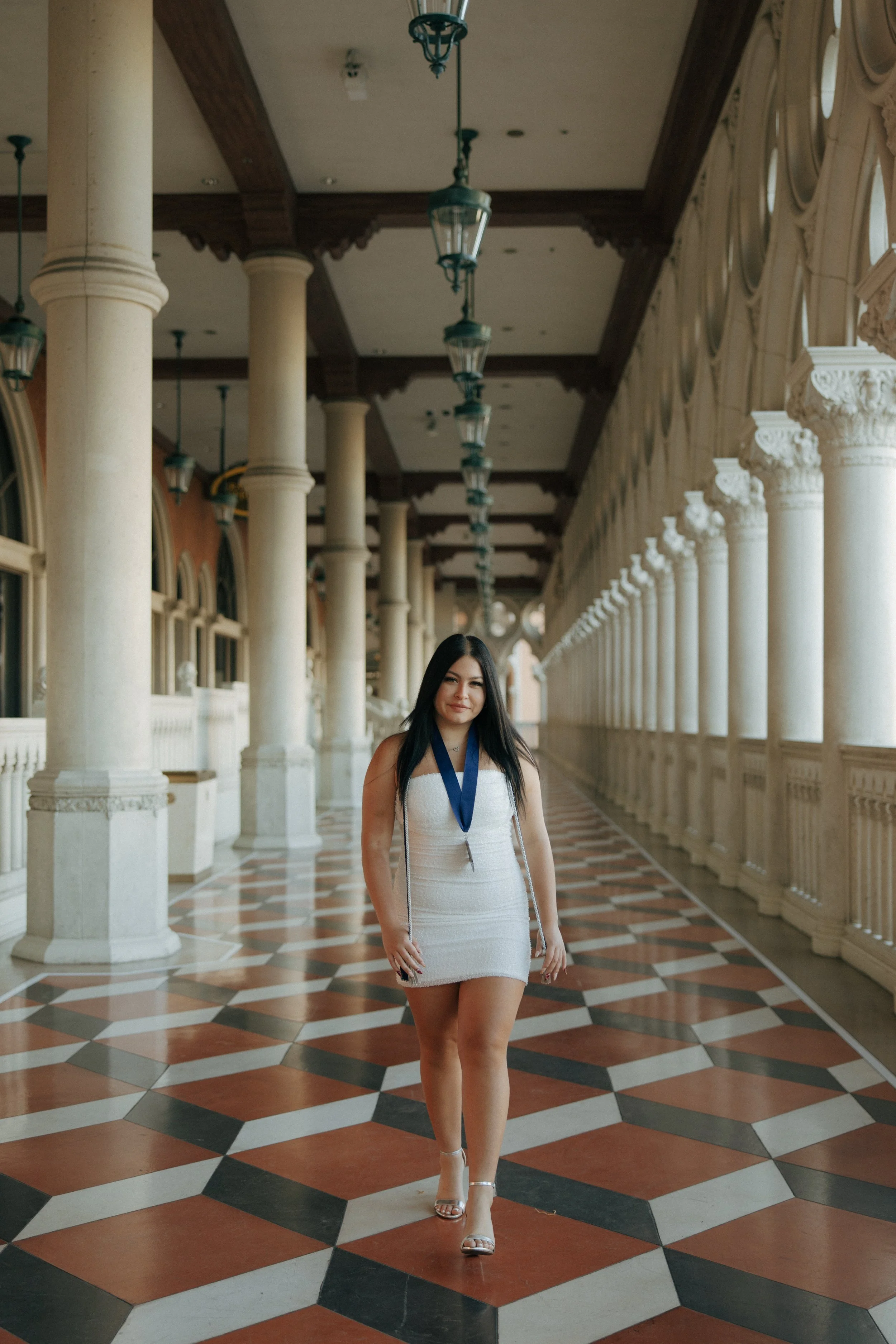 Las Vegas Graduation Photographer | Las Vegas Grad Photos - Meliyah D Photography 