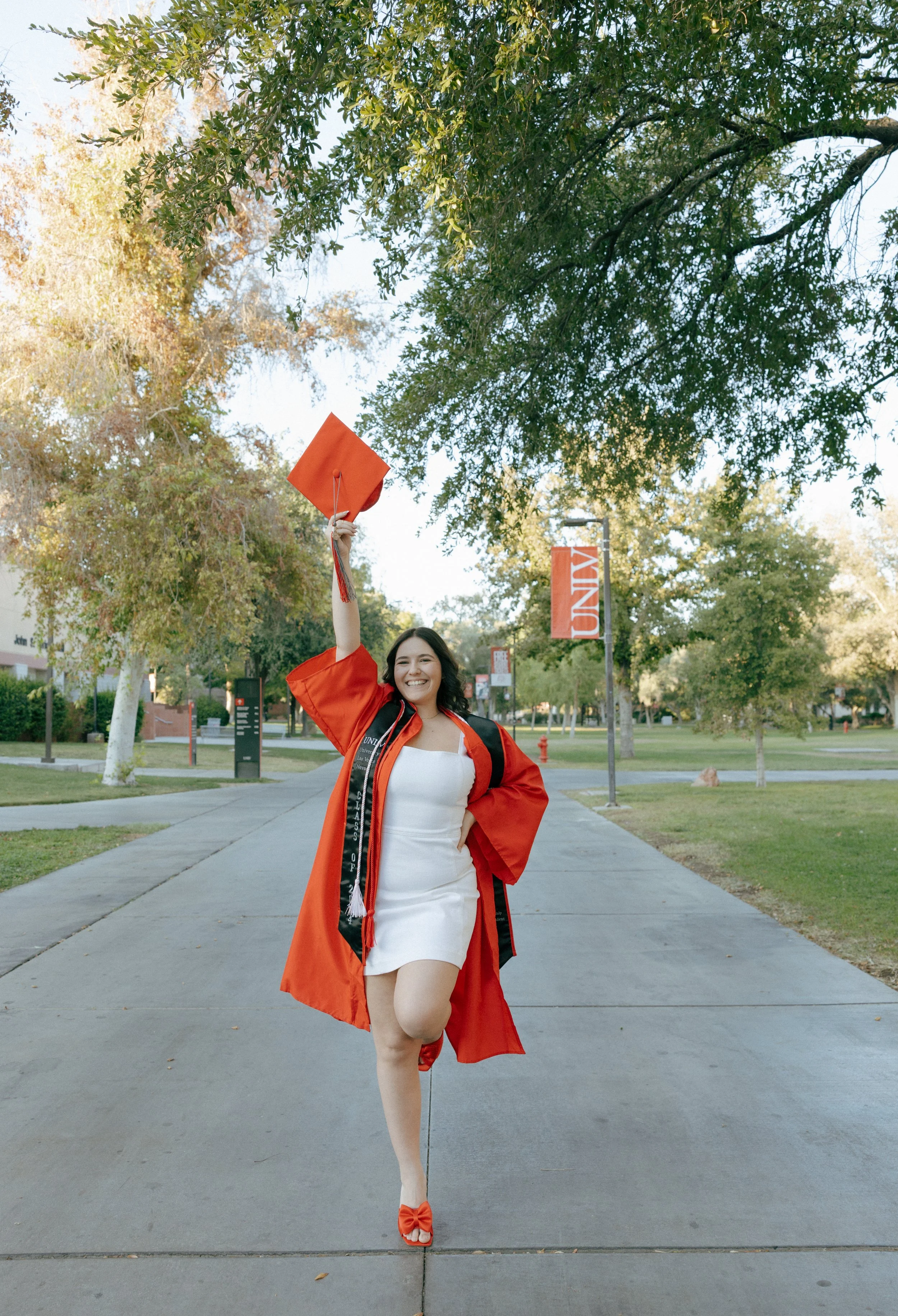 UNLV Graduation Photos | Las Vegas - Meliyah D Photography 
