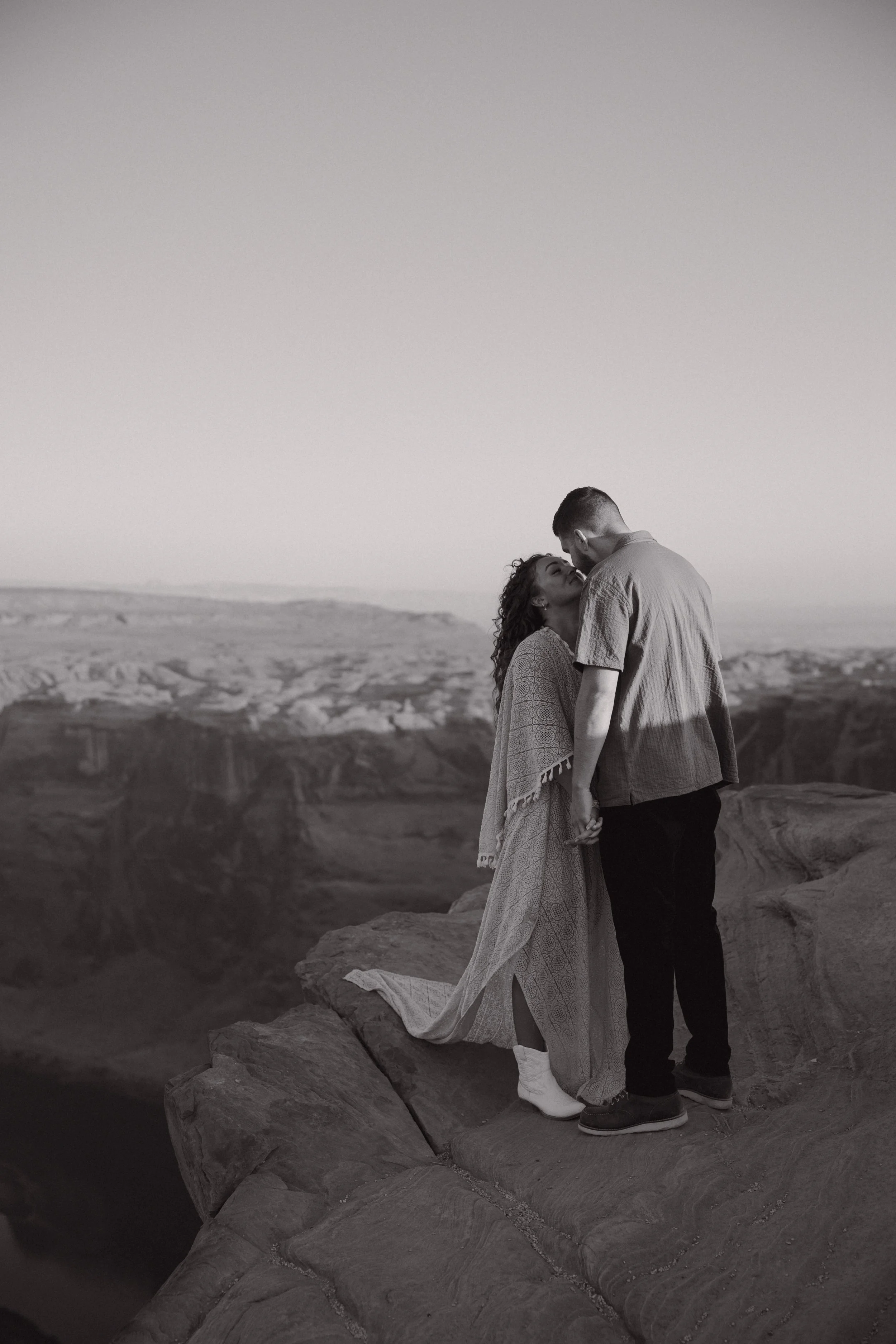 Horseshoe Bend Couples Session | AZ - Meliyah D Photography