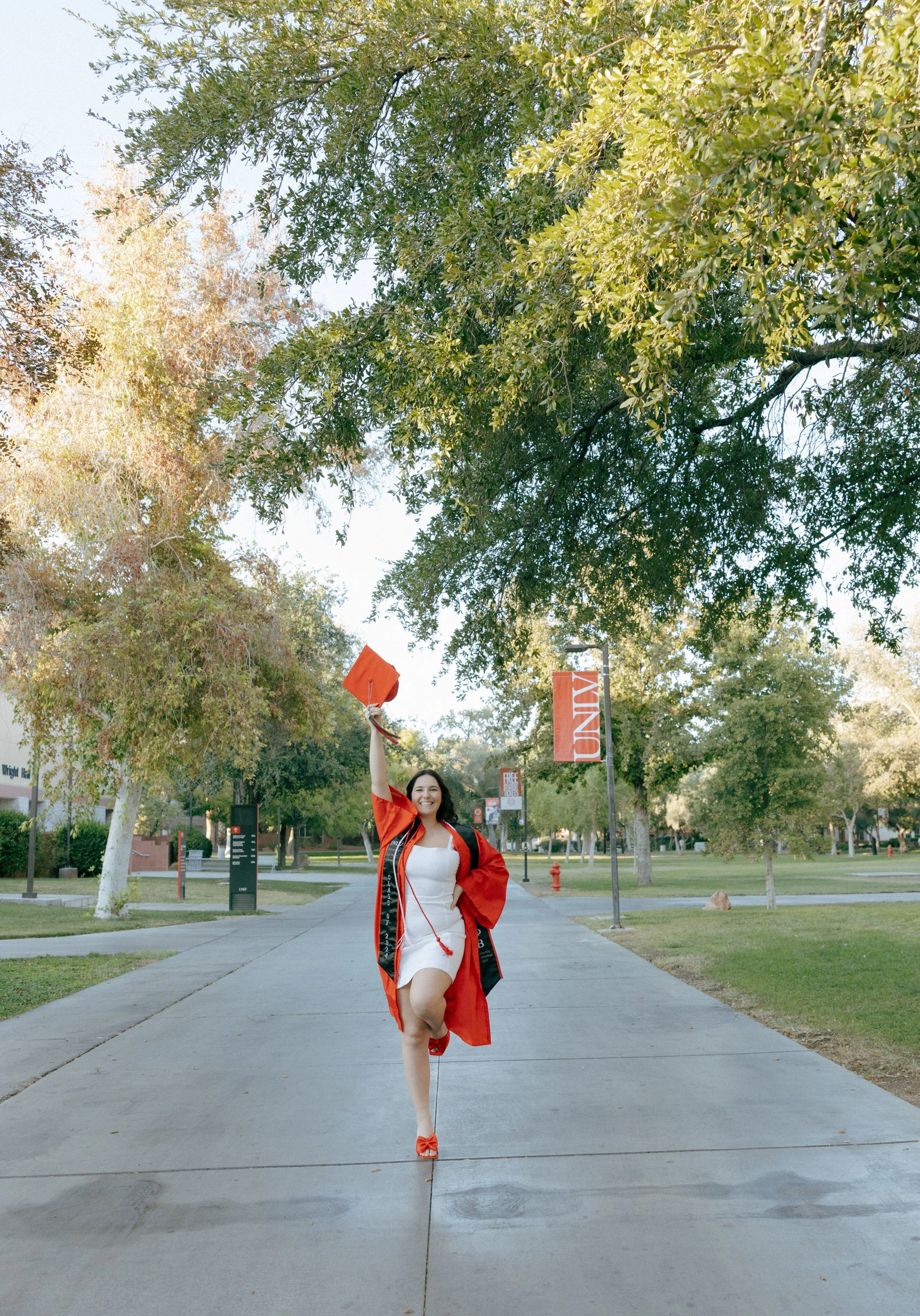 UNLV Graduation Photos | Las Vegas - Meliyah D Photography 