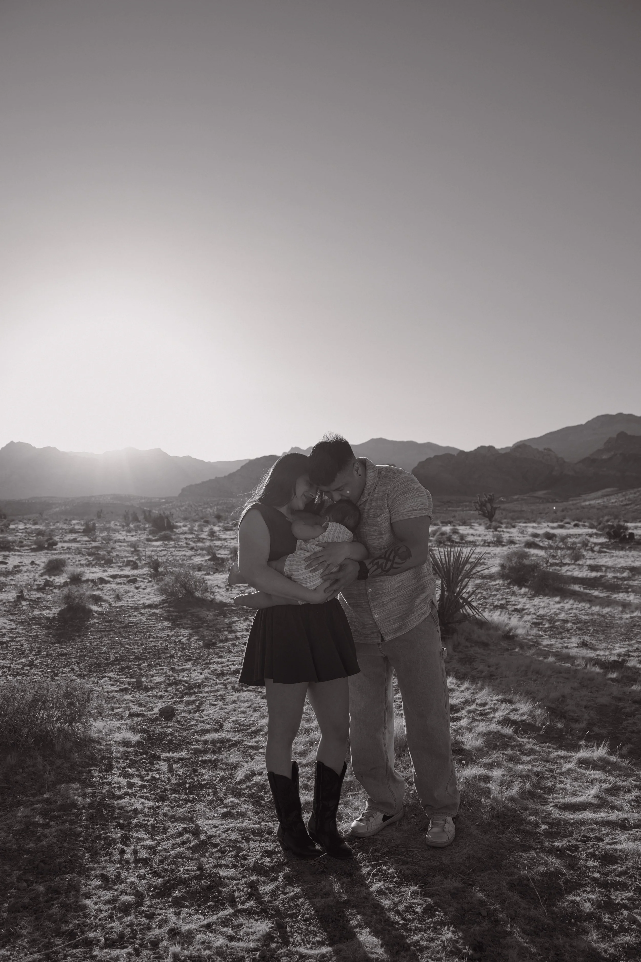 Red Rock Family Portraits | Las Vegas - Meliyah D Photography