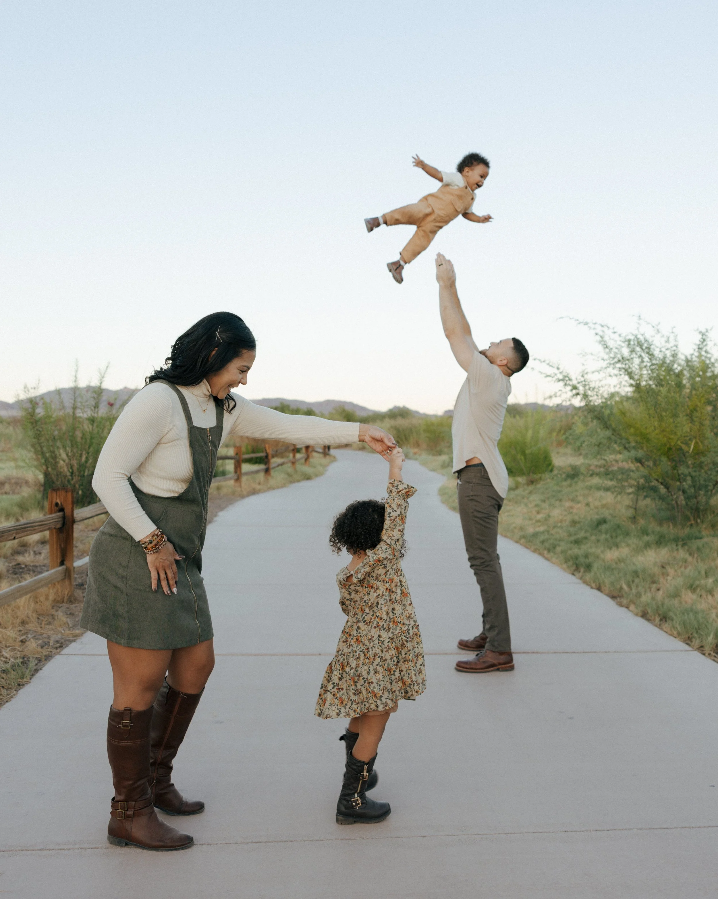 Wetland Park Family Portraits | Las Vegas Family Photographer | Meliyah D Photography