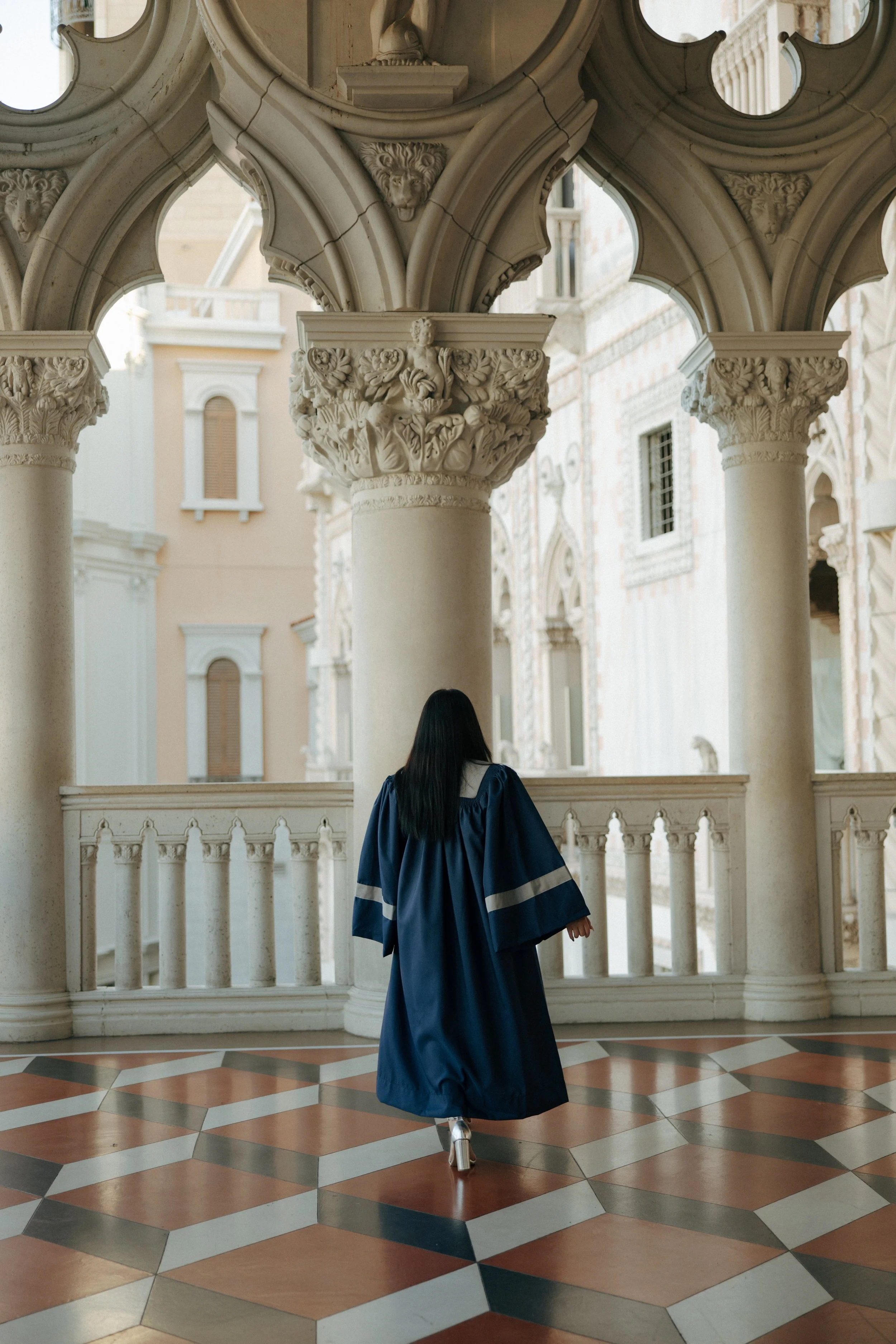 Las Vegas Graduation Photographer | Las Vegas Grad Photos - Meliyah D Photography 