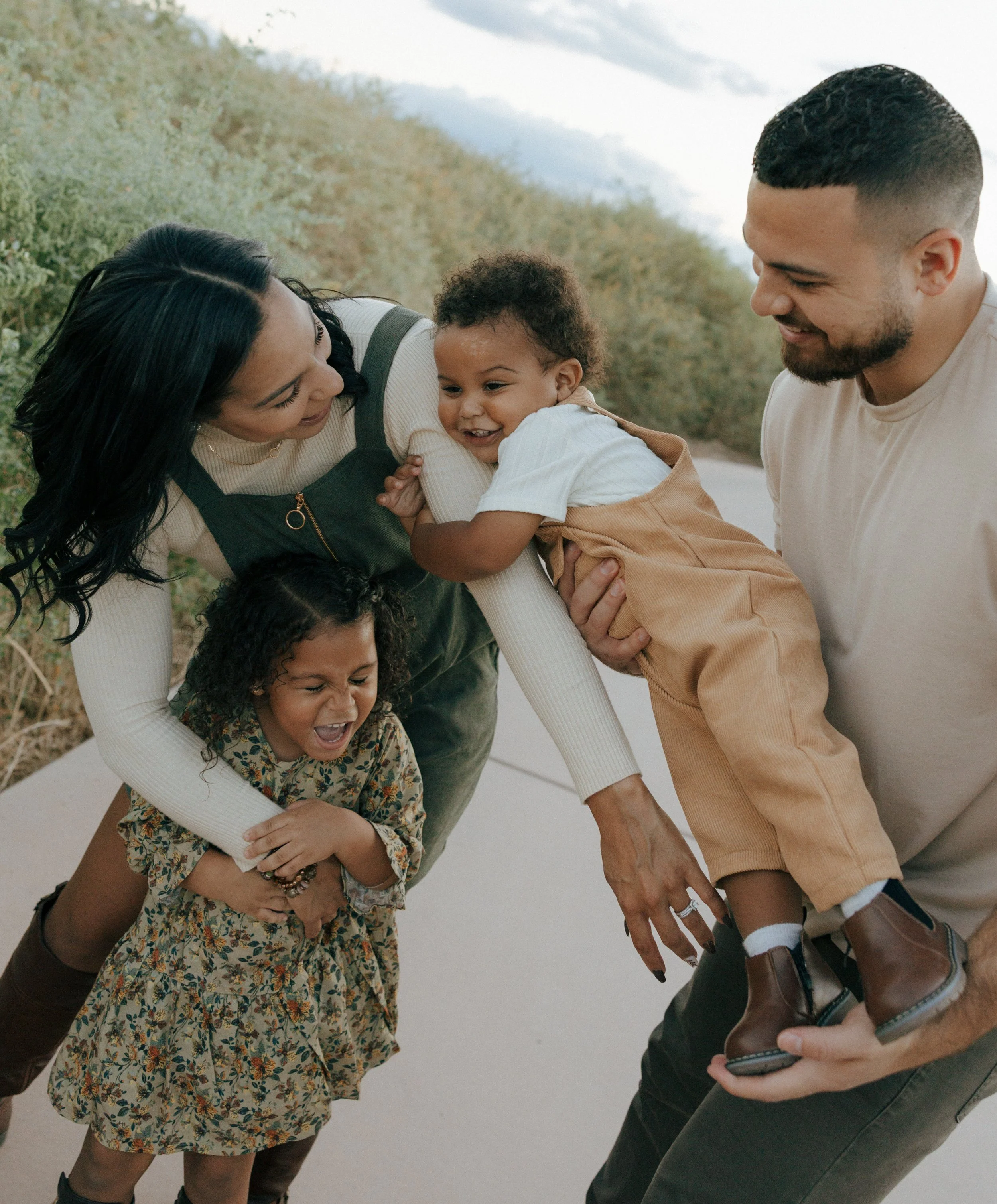 Wetland Park Family Portraits | Las Vegas Family Photographer | Meliyah D Photography