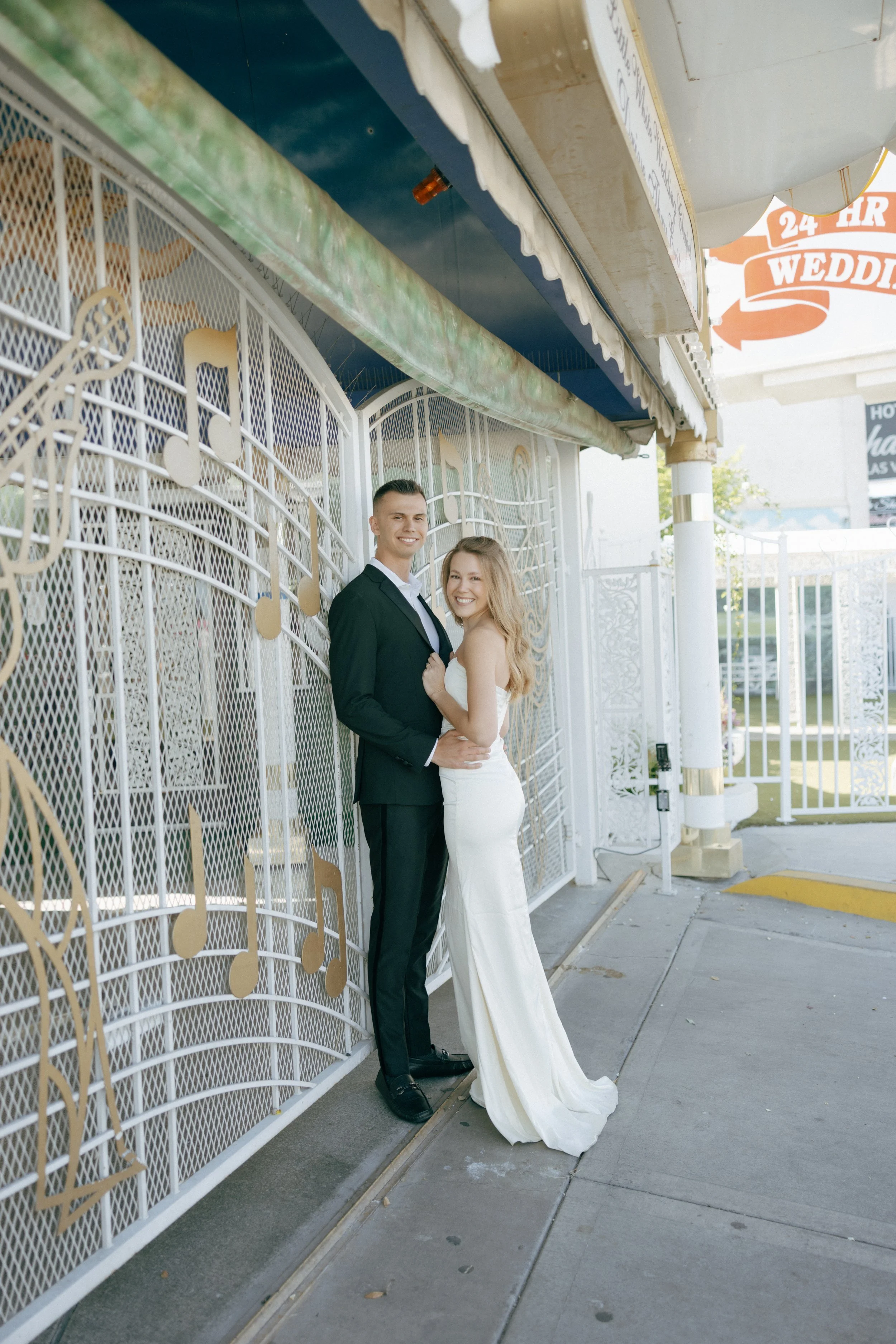 Intimate Elopement photos at The Little White Chapel | Meliyah D Photography