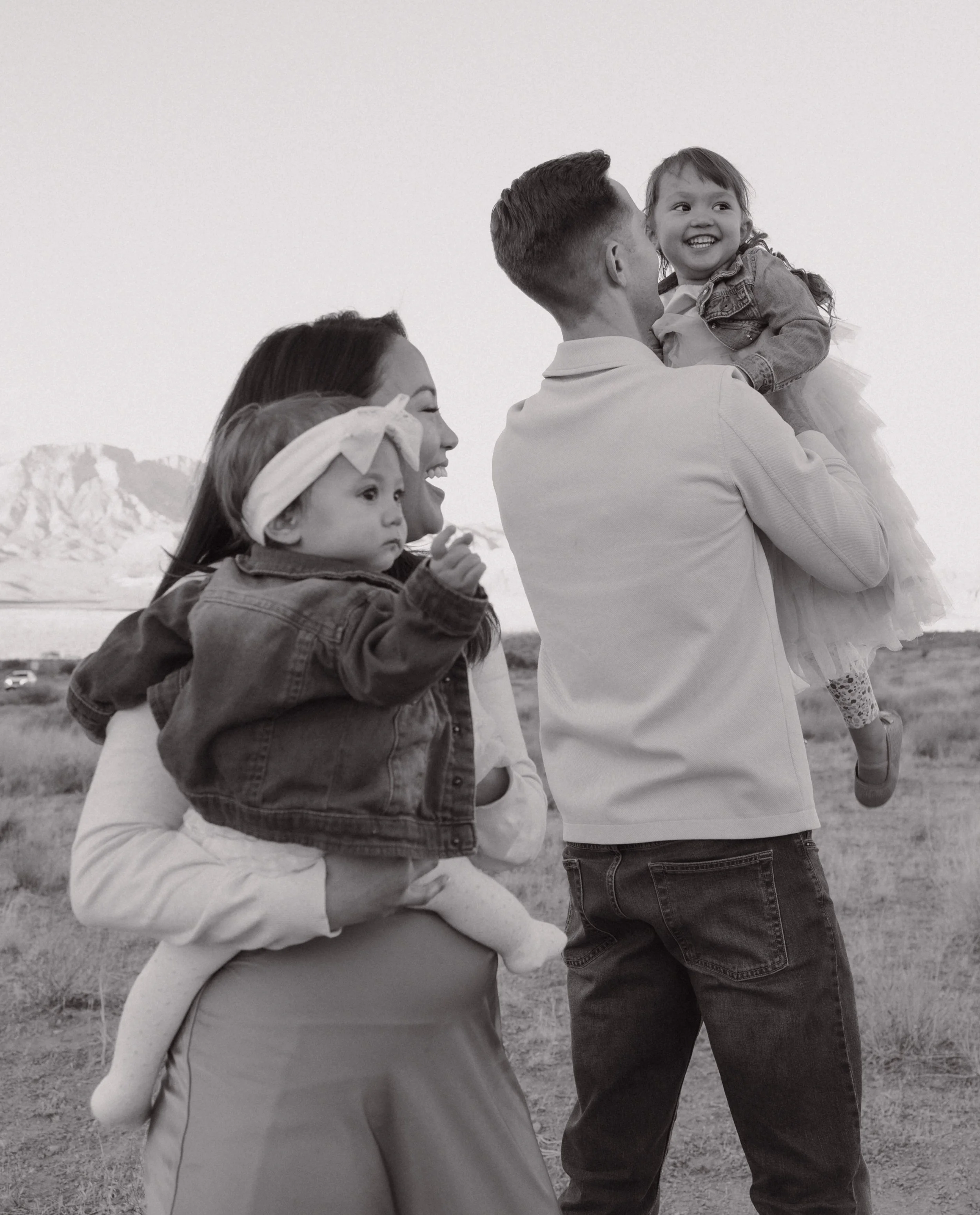 Red Rock Family Portraits | Las Vegas - Meliyah D Photography