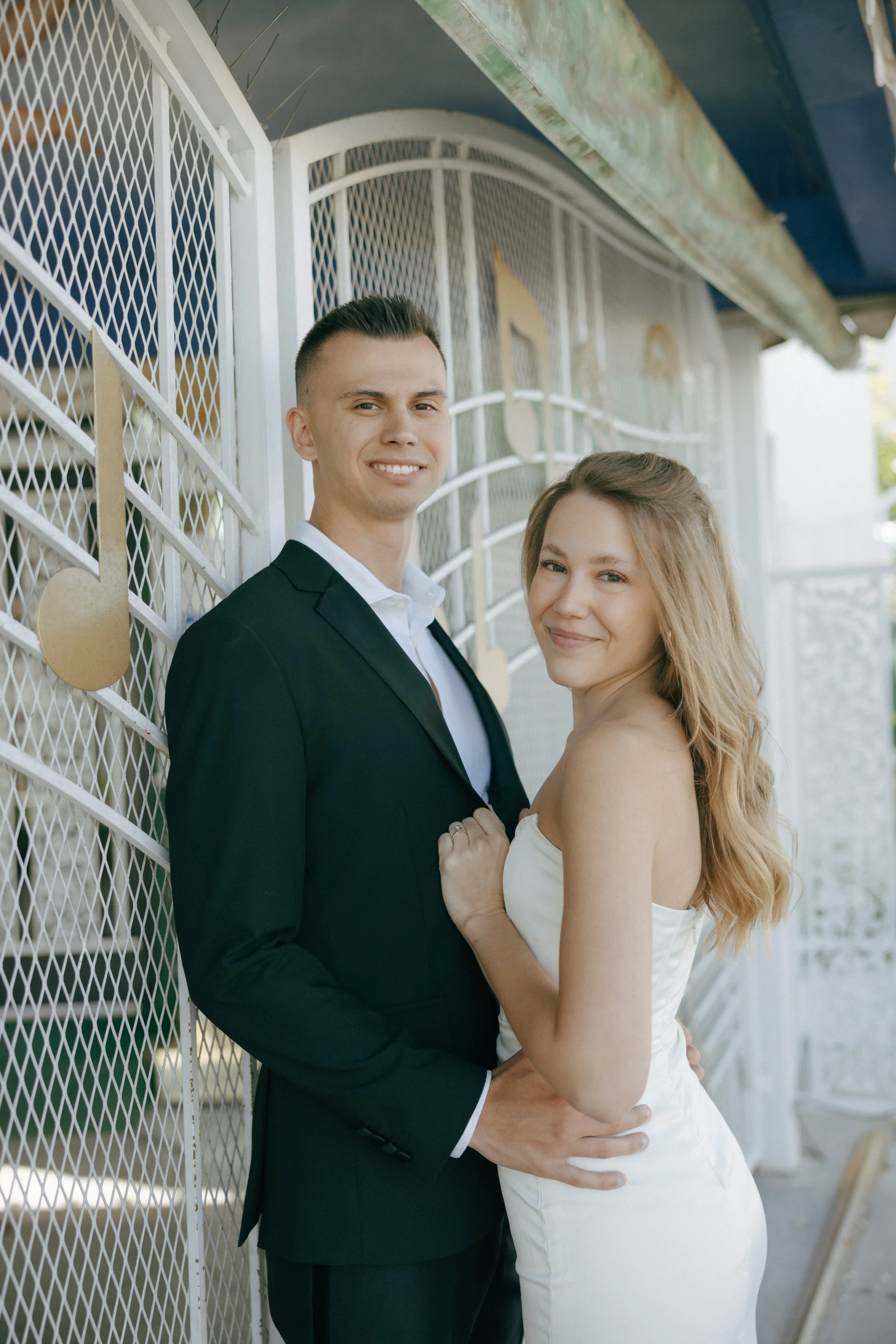 Intimate Elopement photos at The Little White Chapel | Meliyah D Photography