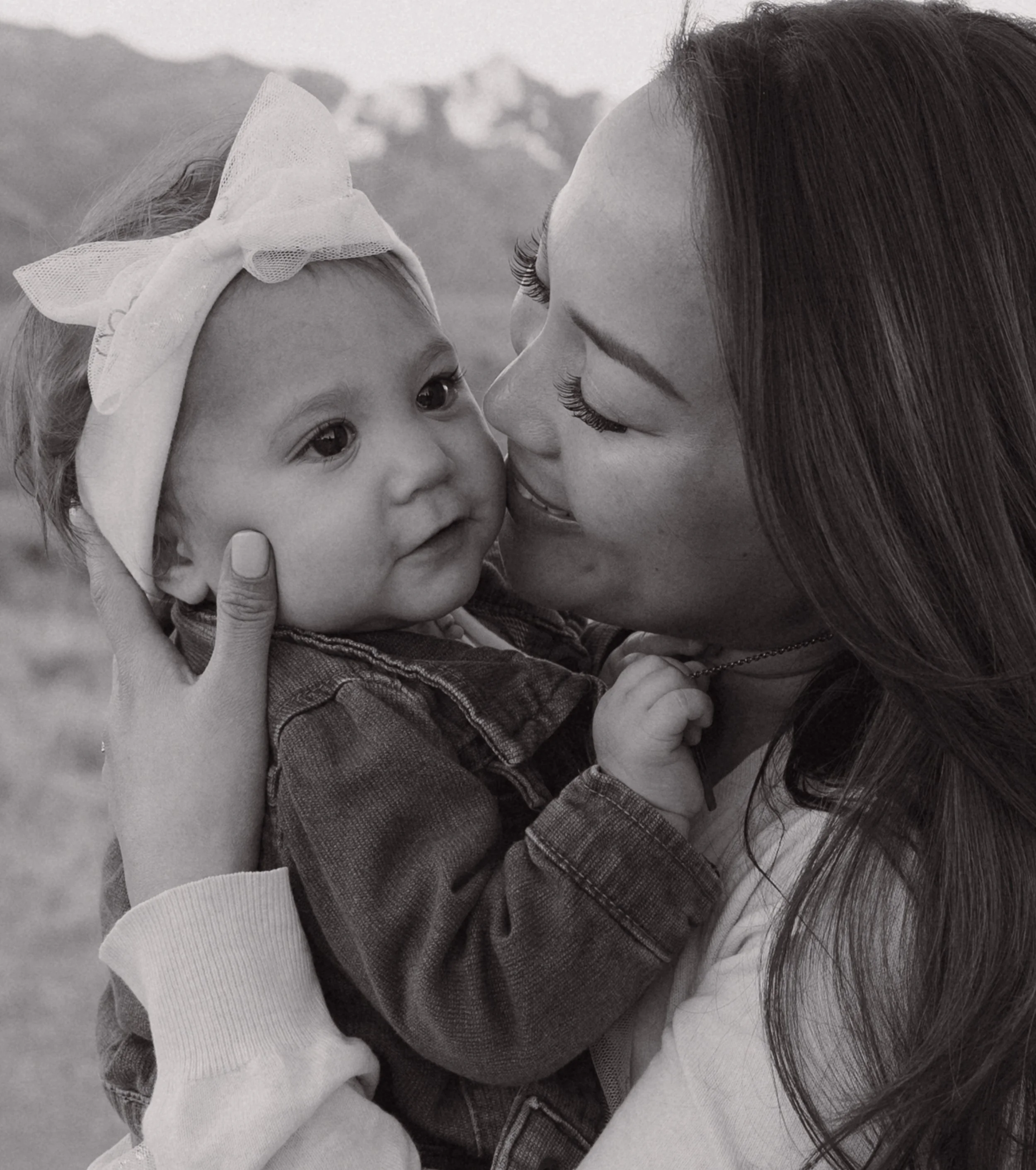 Red Rock Family Portraits | Las Vegas - Meliyah D Photography