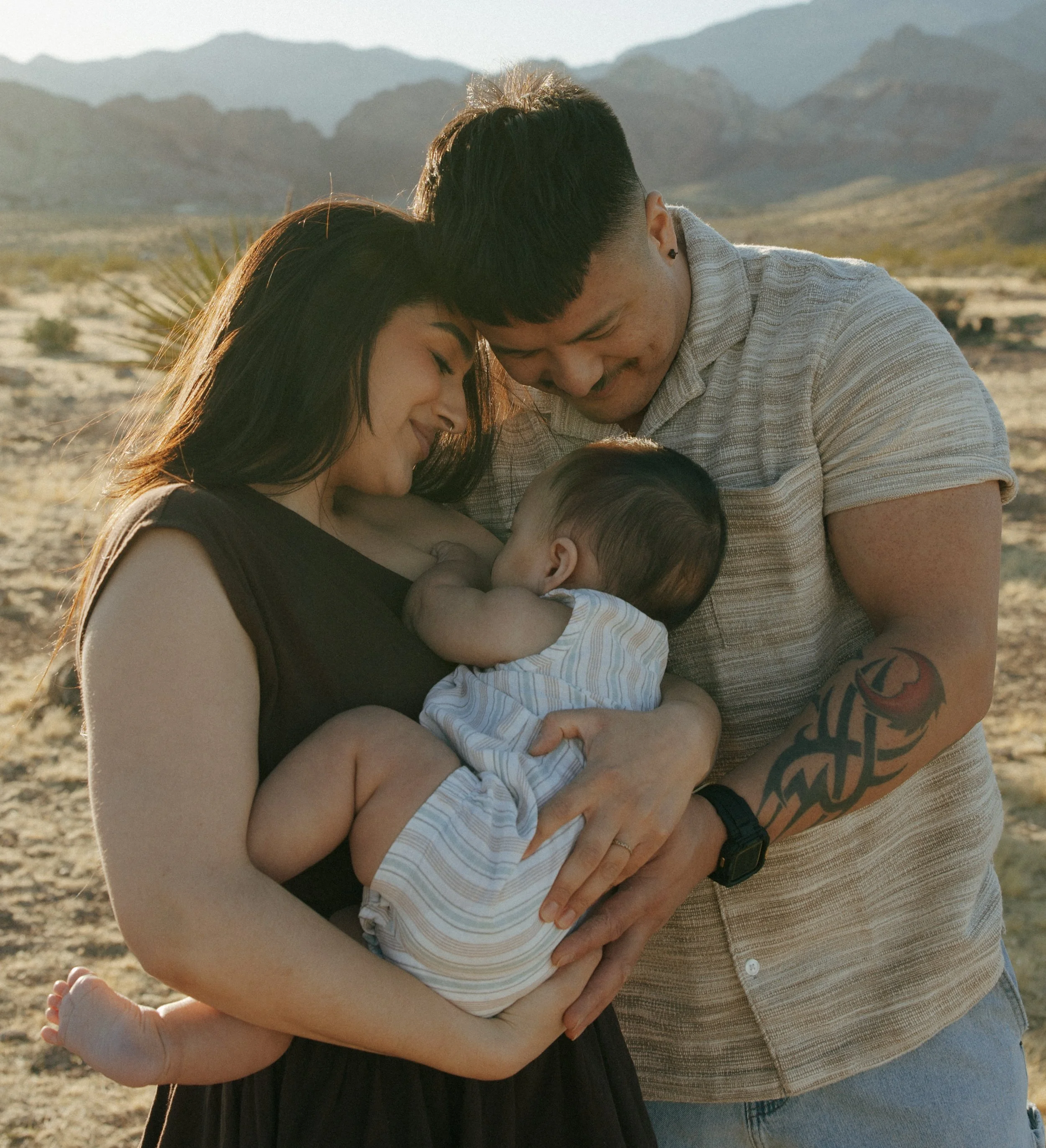 Red Rock Family Portraits | Las Vegas - Meliyah D Photography