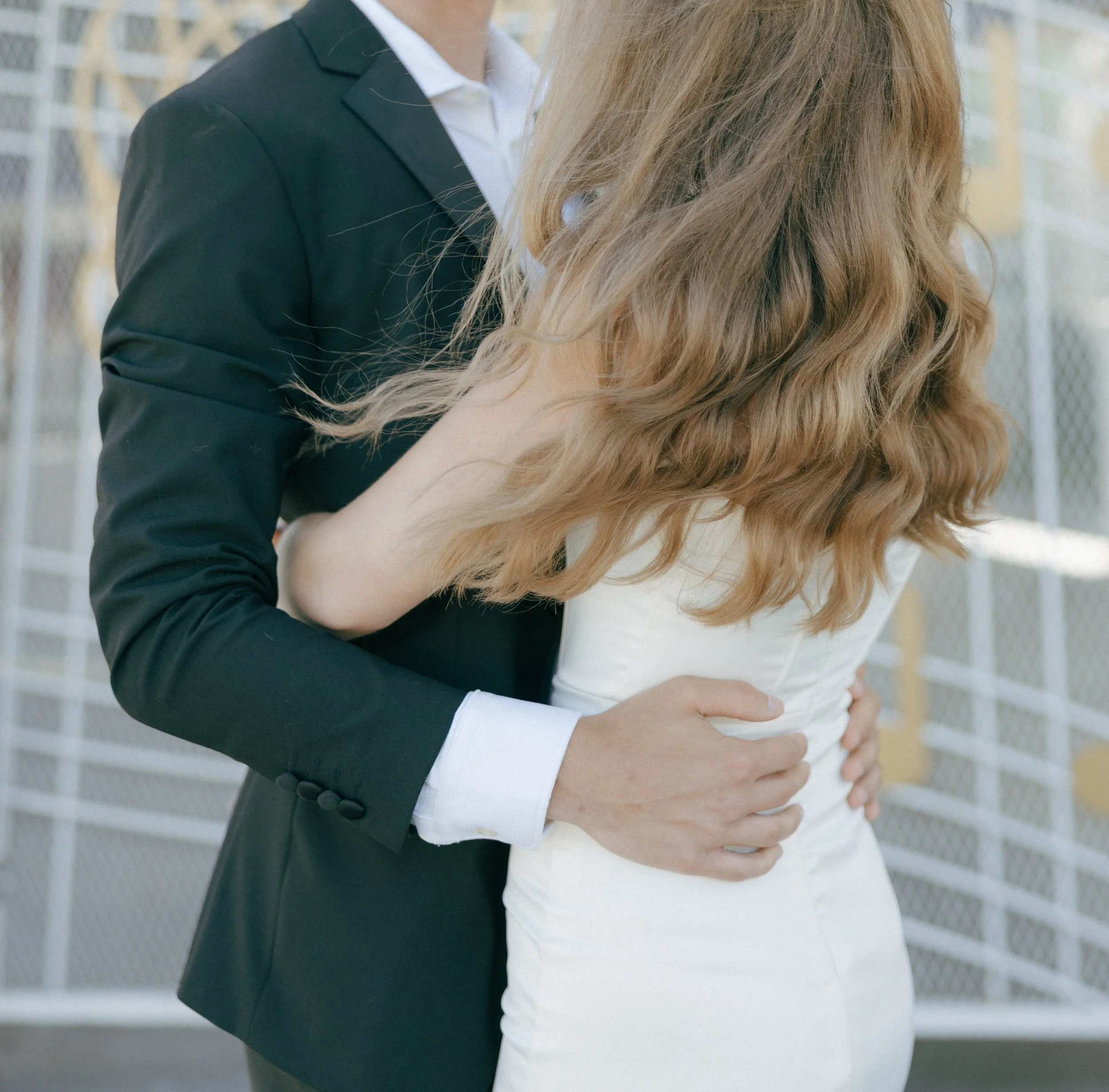 Intimate Elopement photos at The Little White Chapel | Meliyah D Photography