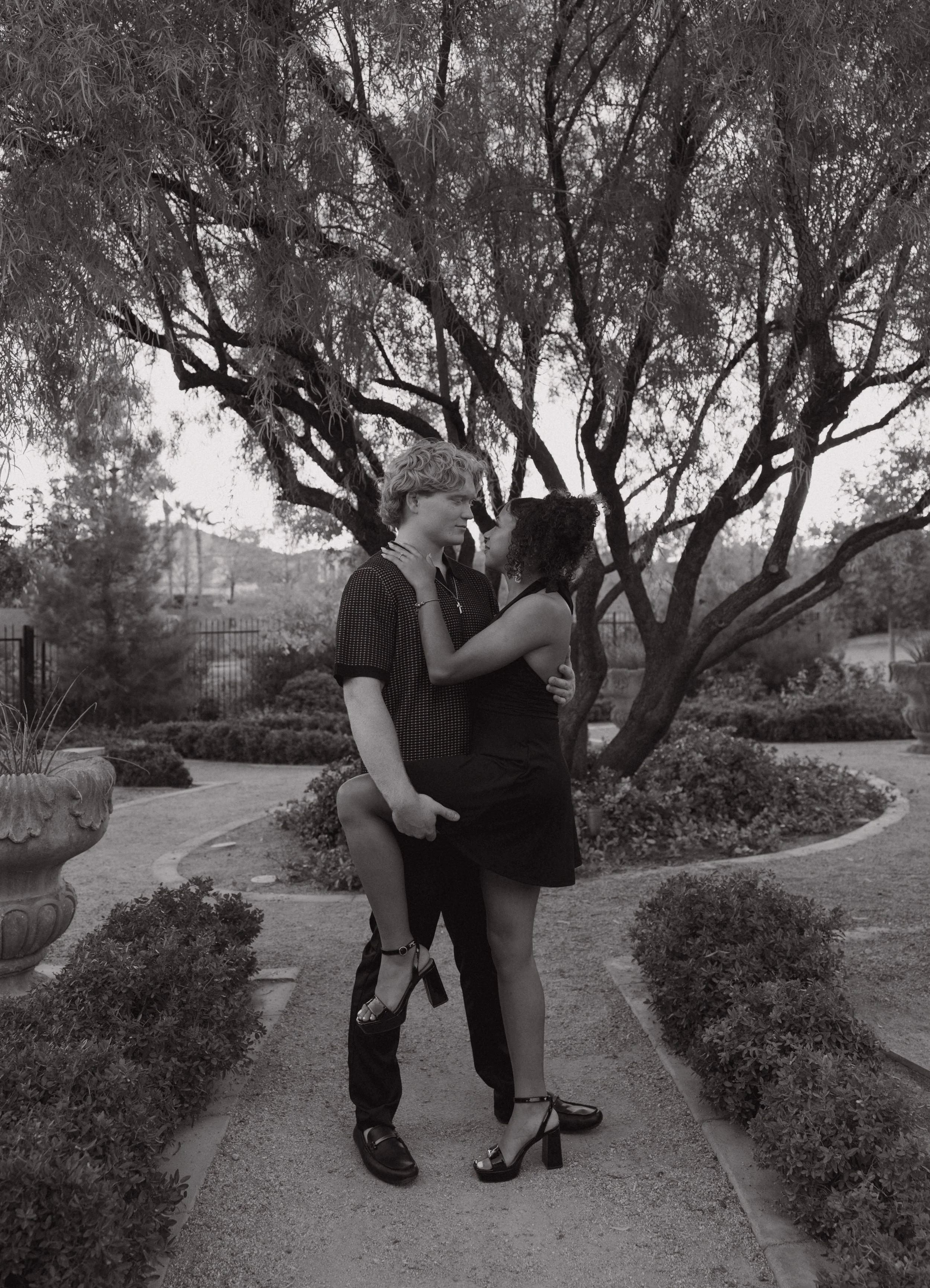 Garden Engagement Session | Las Vegas | Meliyah D Photography