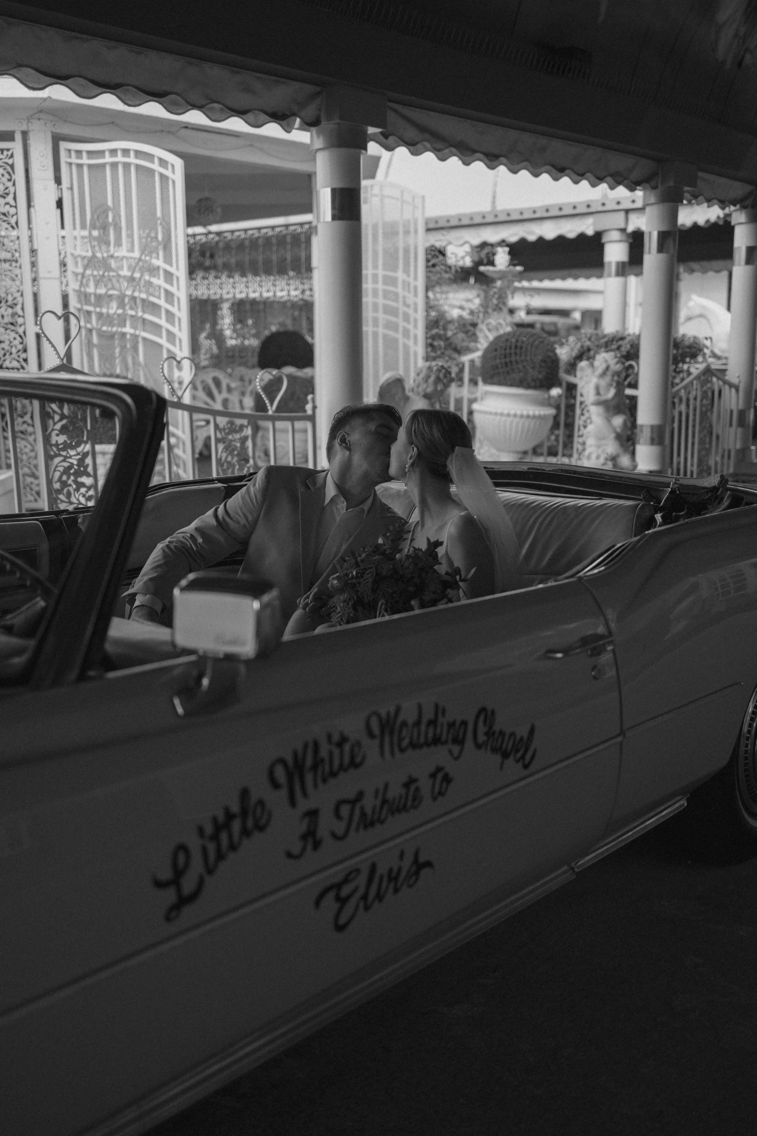 The Little White Wedding Chapel Las Vegas | Meliyah D Photography | Las Vegas Photographer