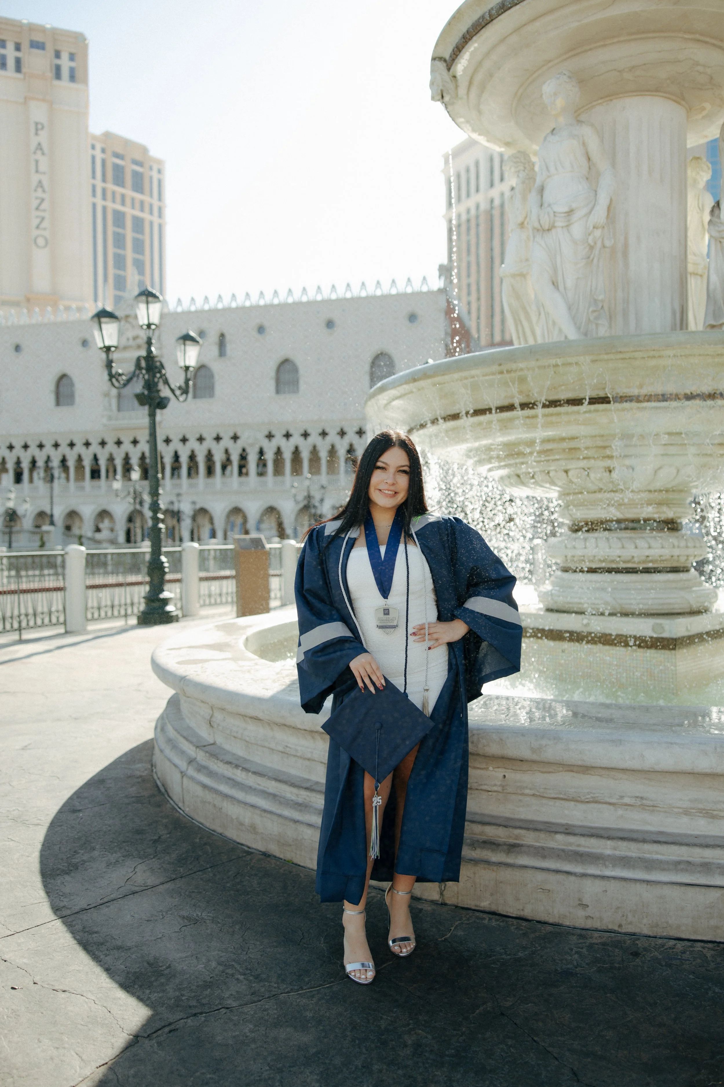 Las Vegas Graduation Photographer | Las Vegas Grad Photos - Meliyah D Photography 
