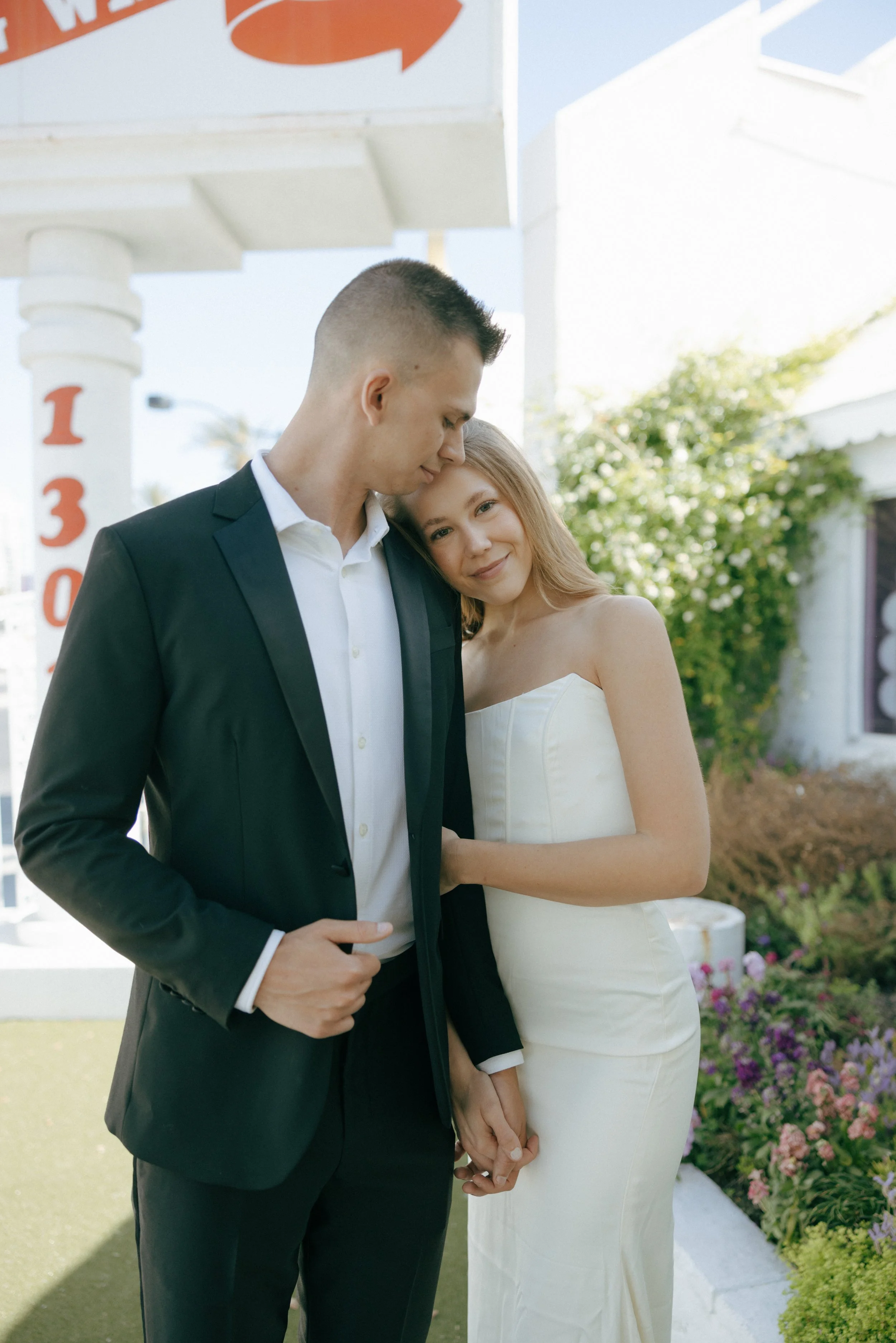 Intimate Elopement photos at The Little White Chapel | Meliyah D Photography