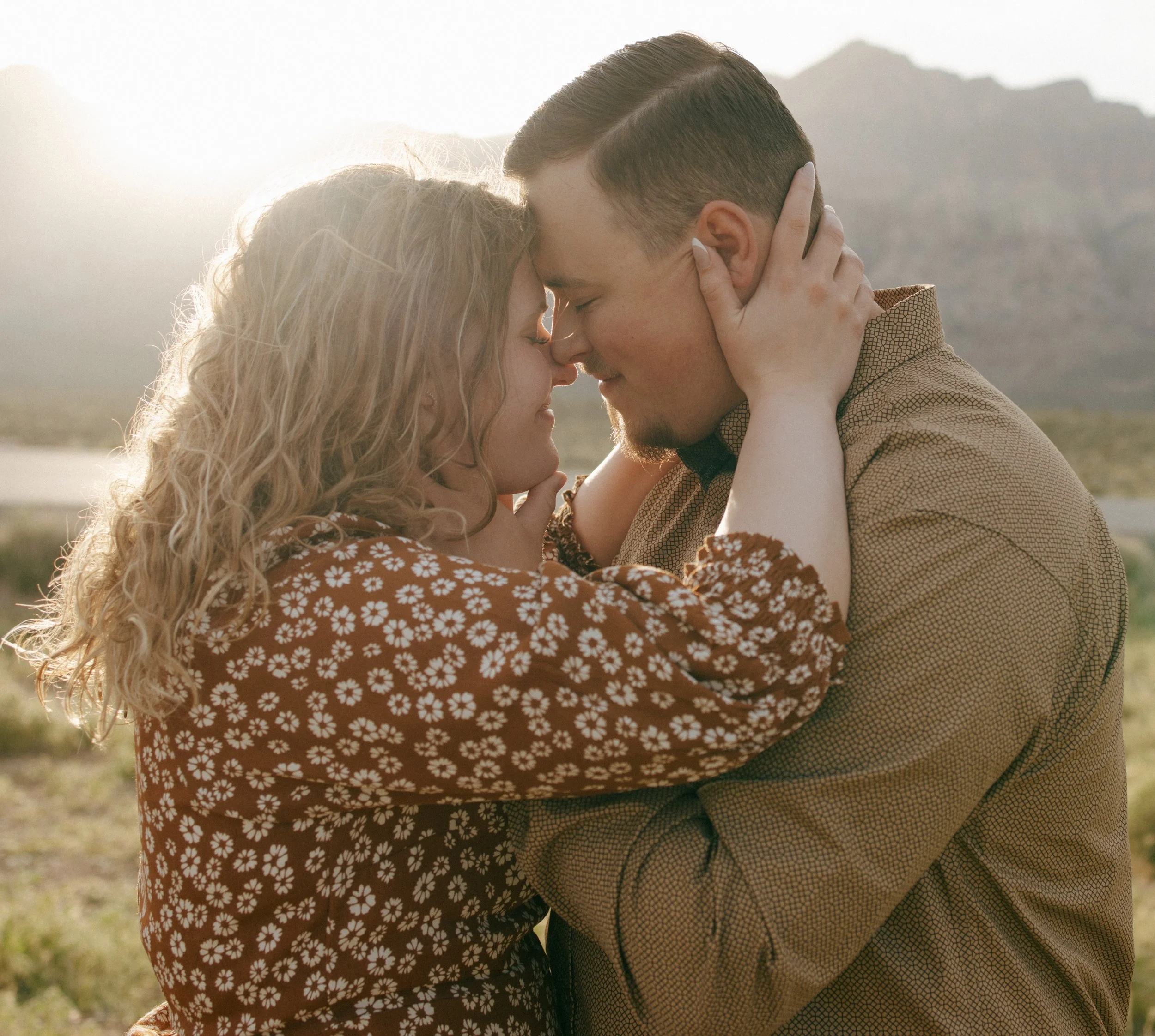 What to Wear to Your Engagement Session