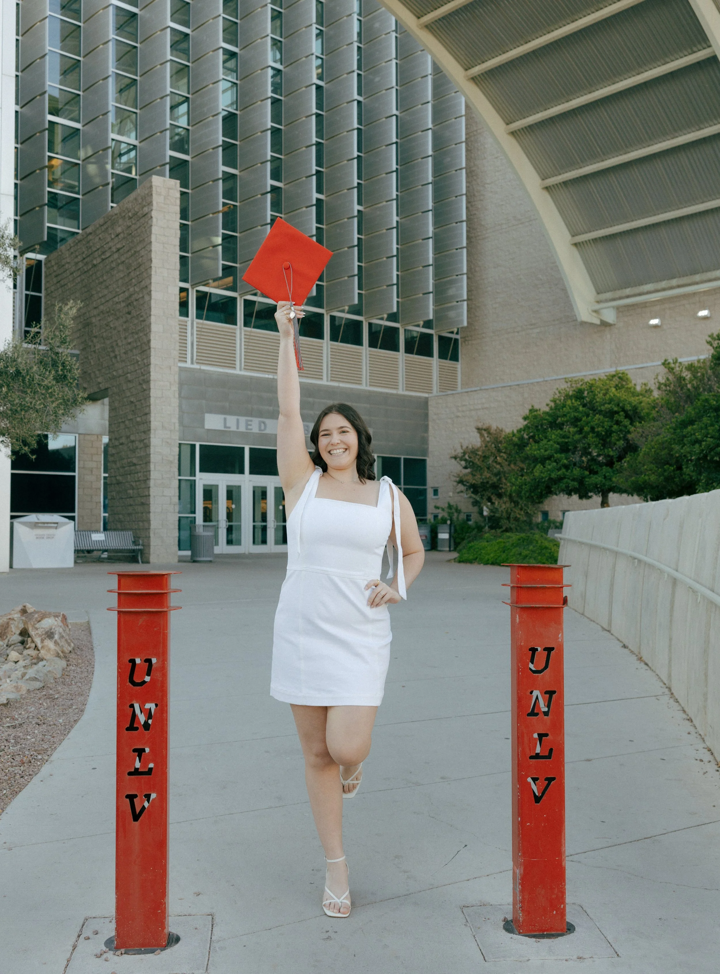 UNLV Graduation Photos | Las Vegas - Meliyah D Photography 