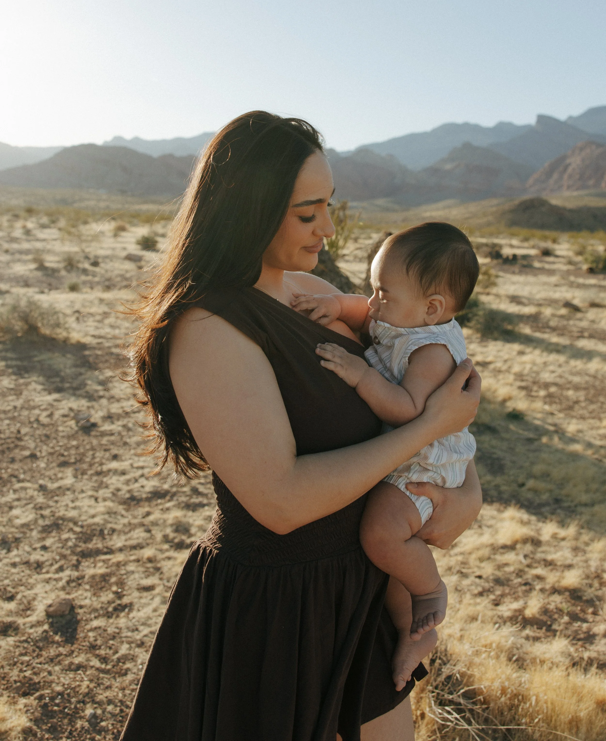 Red Rock Family Portraits | Las Vegas - Meliyah D Photography
