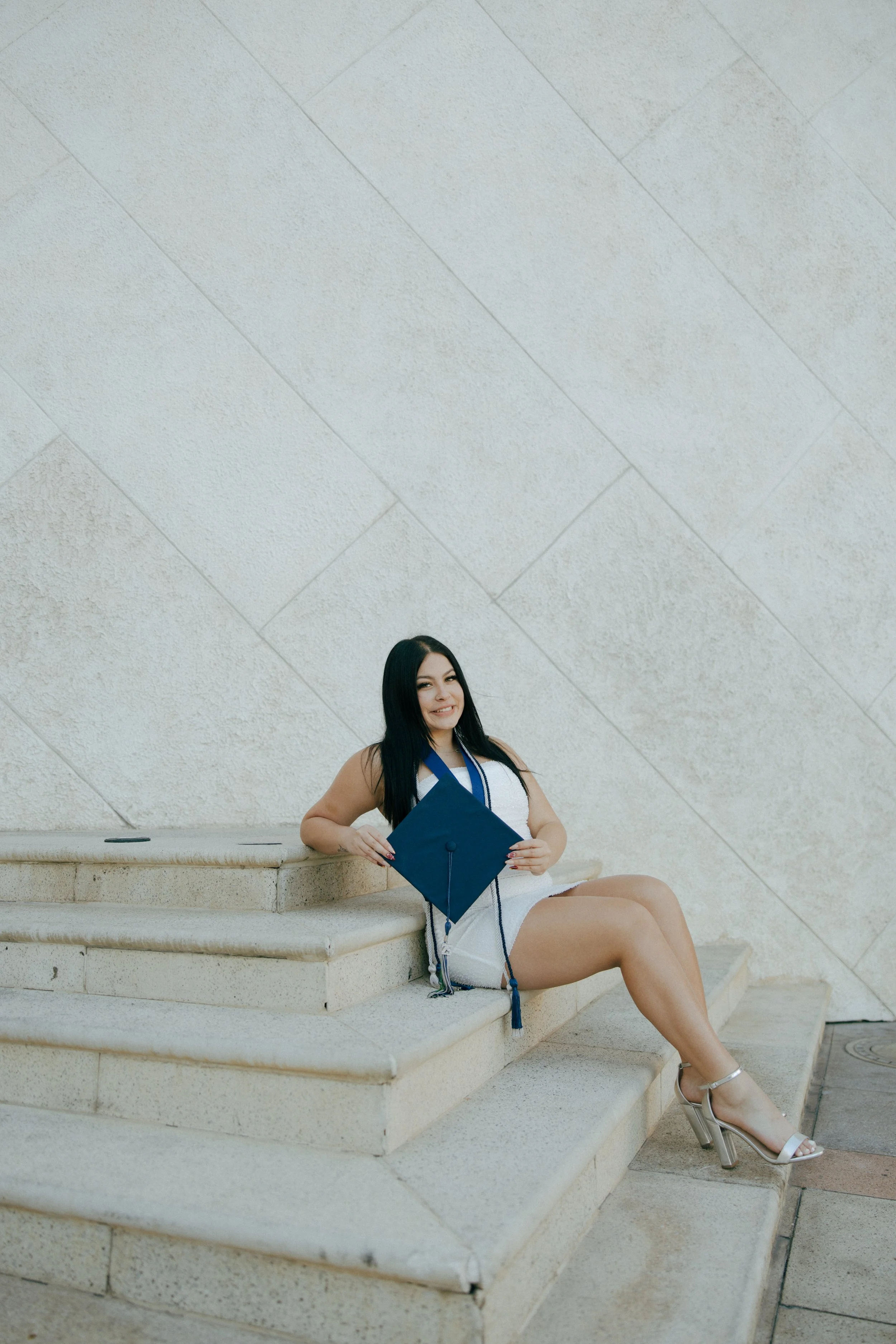 Las Vegas Graduation Photographer | Las Vegas Grad Photos - Meliyah D Photography 
