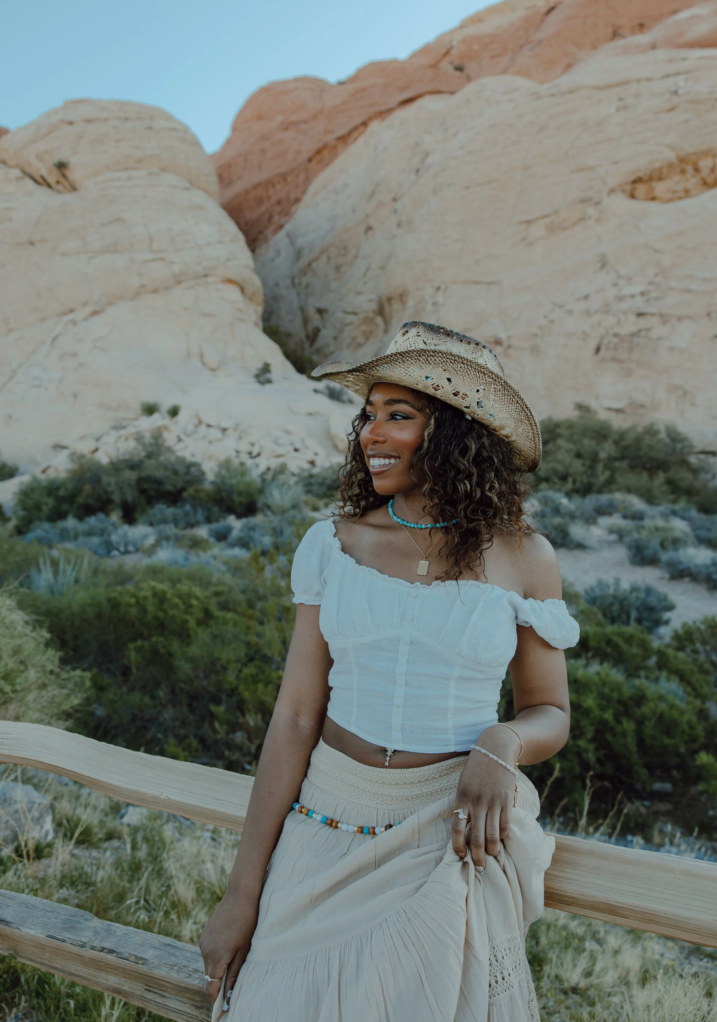 Las Vegas boho portrait session at Red Rock | Meliyah D Photography