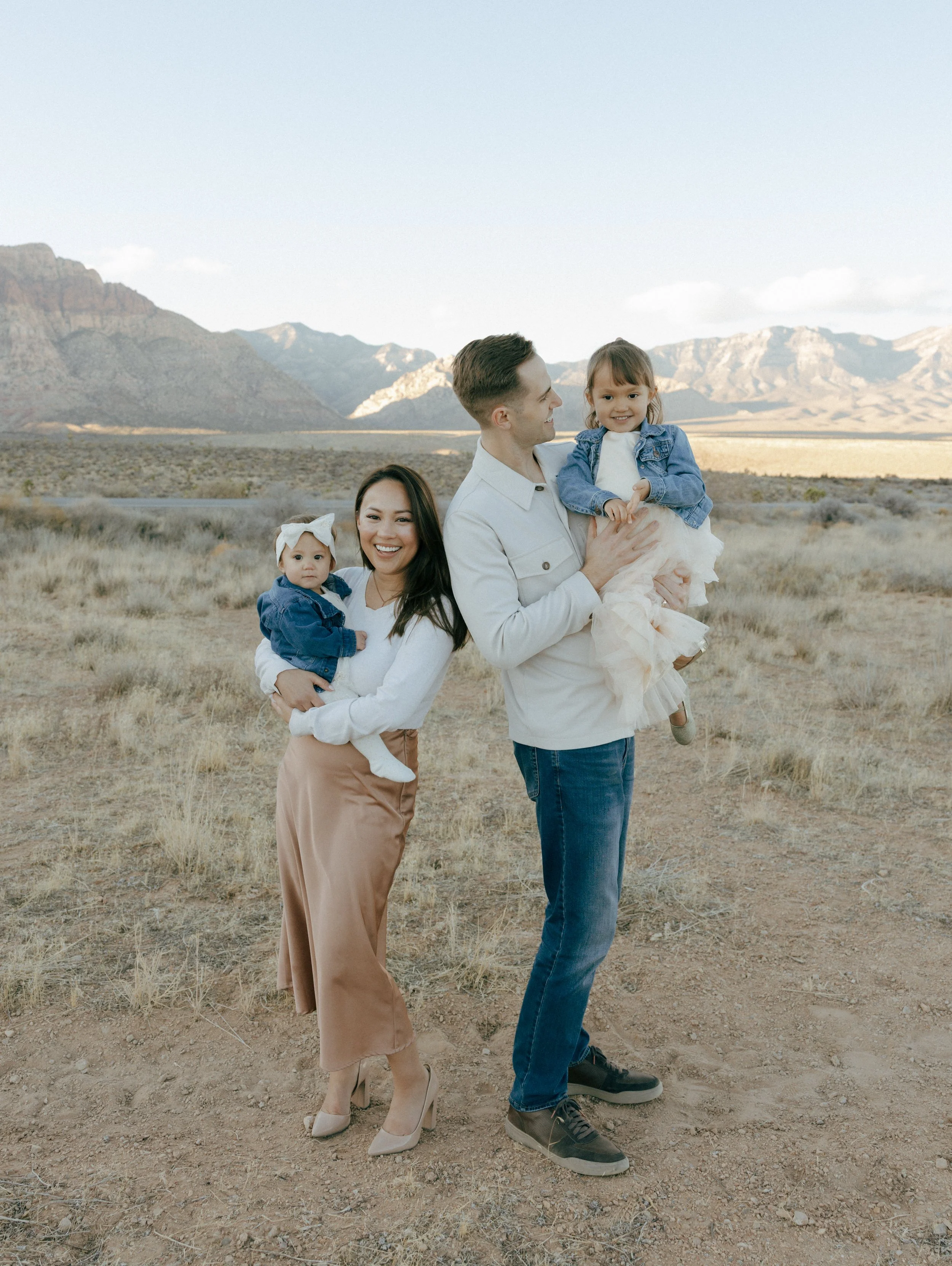 Red Rock Family Portraits | Las Vegas - Meliyah D Photography