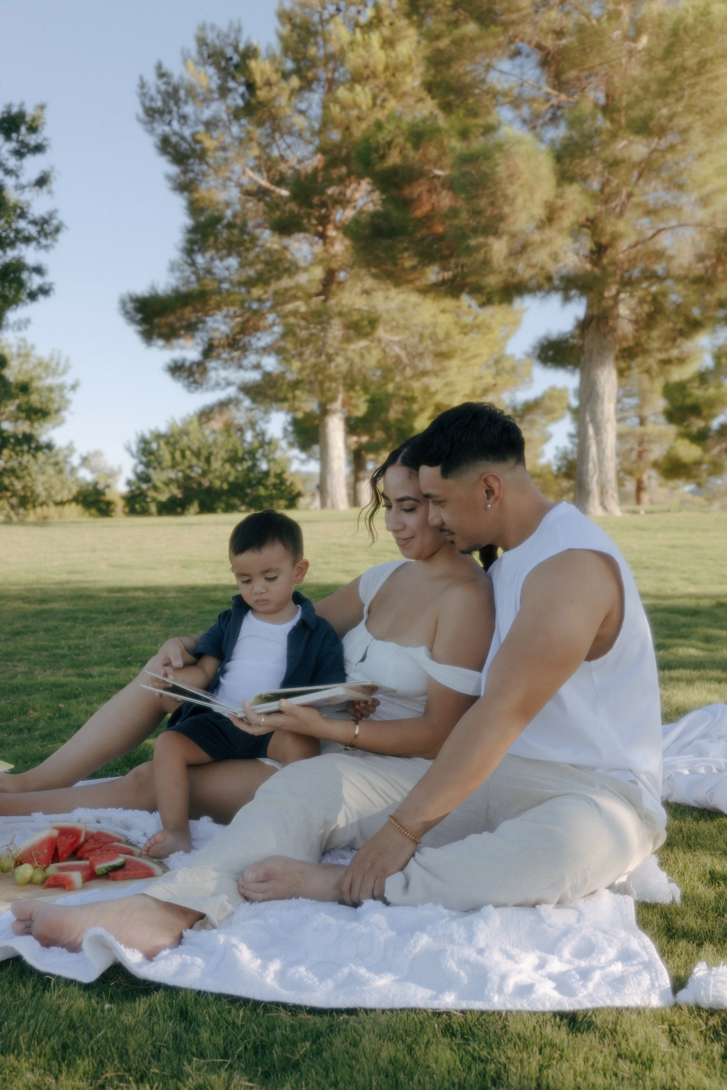 Las Vegas family photographer - Meliyah D Photography