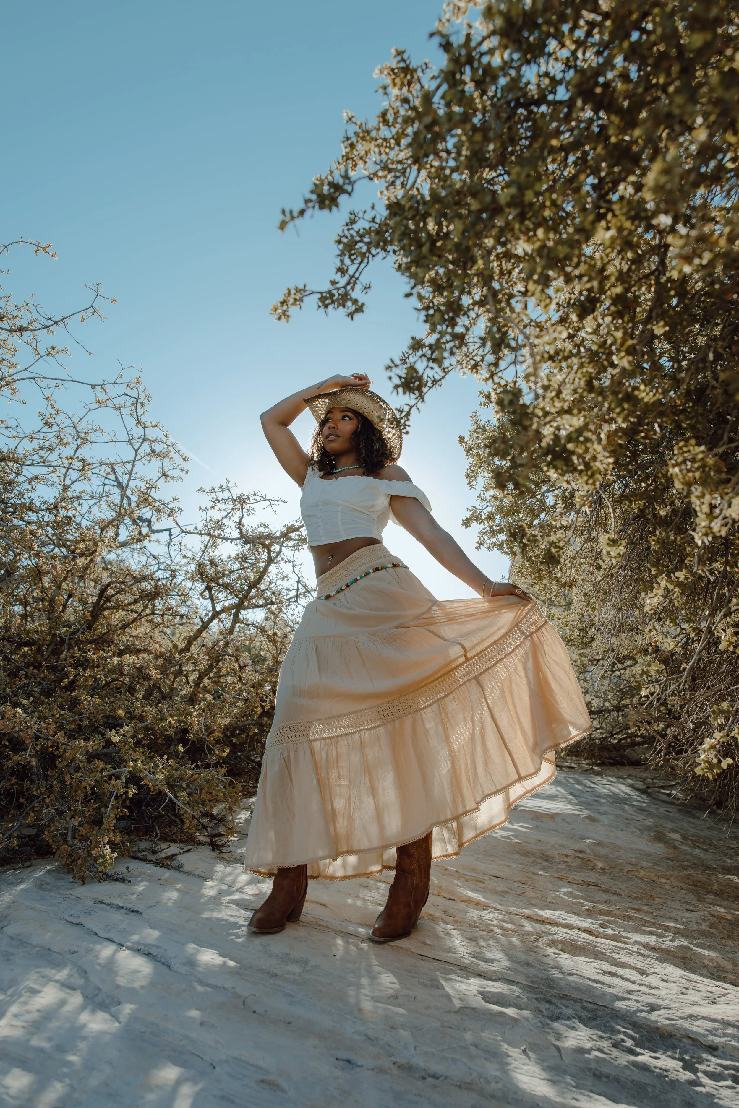 Las Vegas boho portrait session at Red Rock | Meliyah D Photography